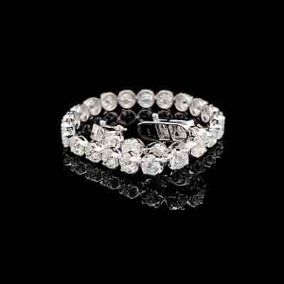 Round Diamond Tennis Bracelet in White Gold
