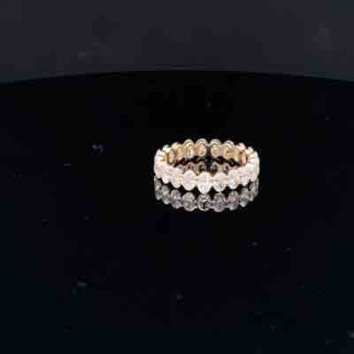 Oval Cut Diamond Eternity Ring in Yellow Gold 4