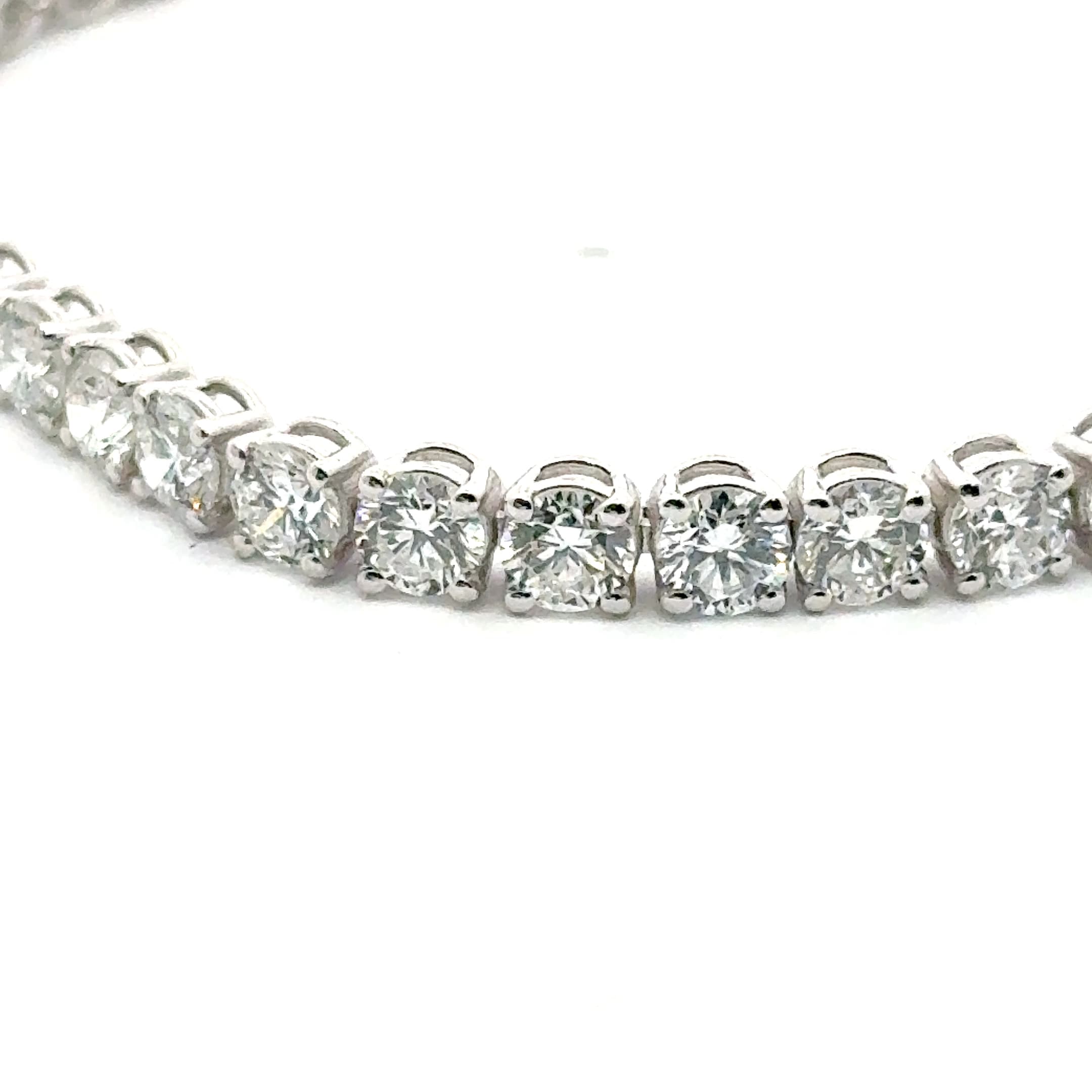 White Gold 9ct tennis brc 3