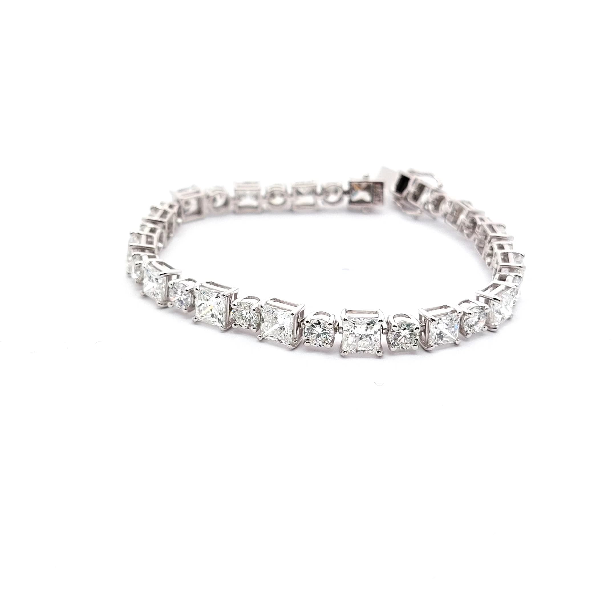 White Gold princess and round Diamond Tennis Bracelet 2