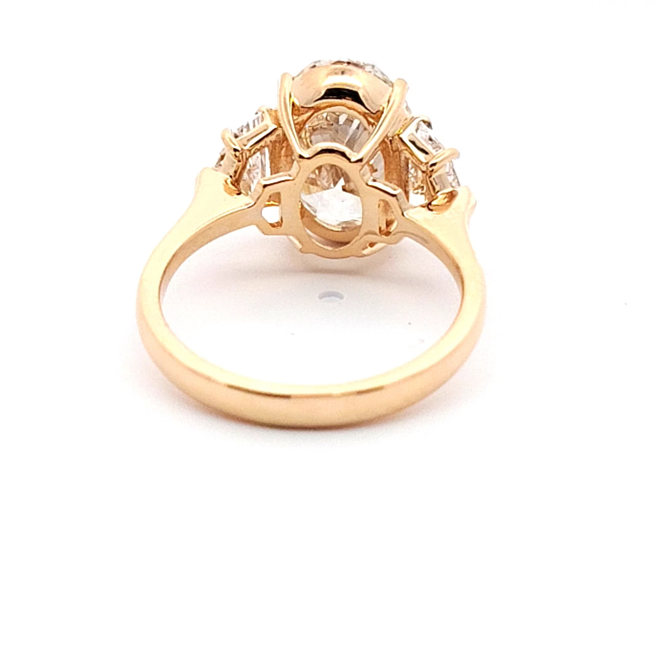 Yellow Gold Ring with Oval Cut Diamond and Accent Stones 4