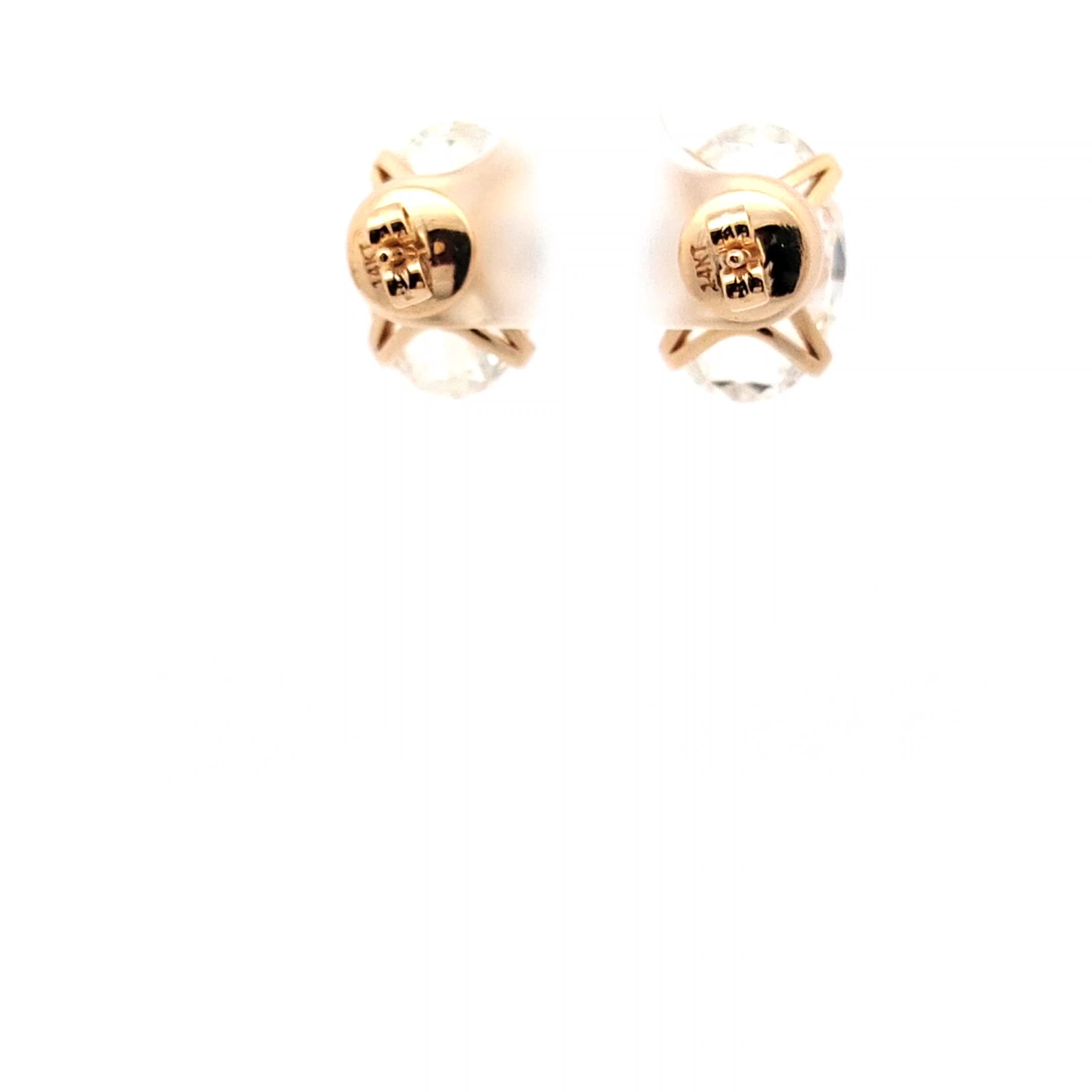 Yellow Gold Stud Earrings with Oval Cut Diamonds 4