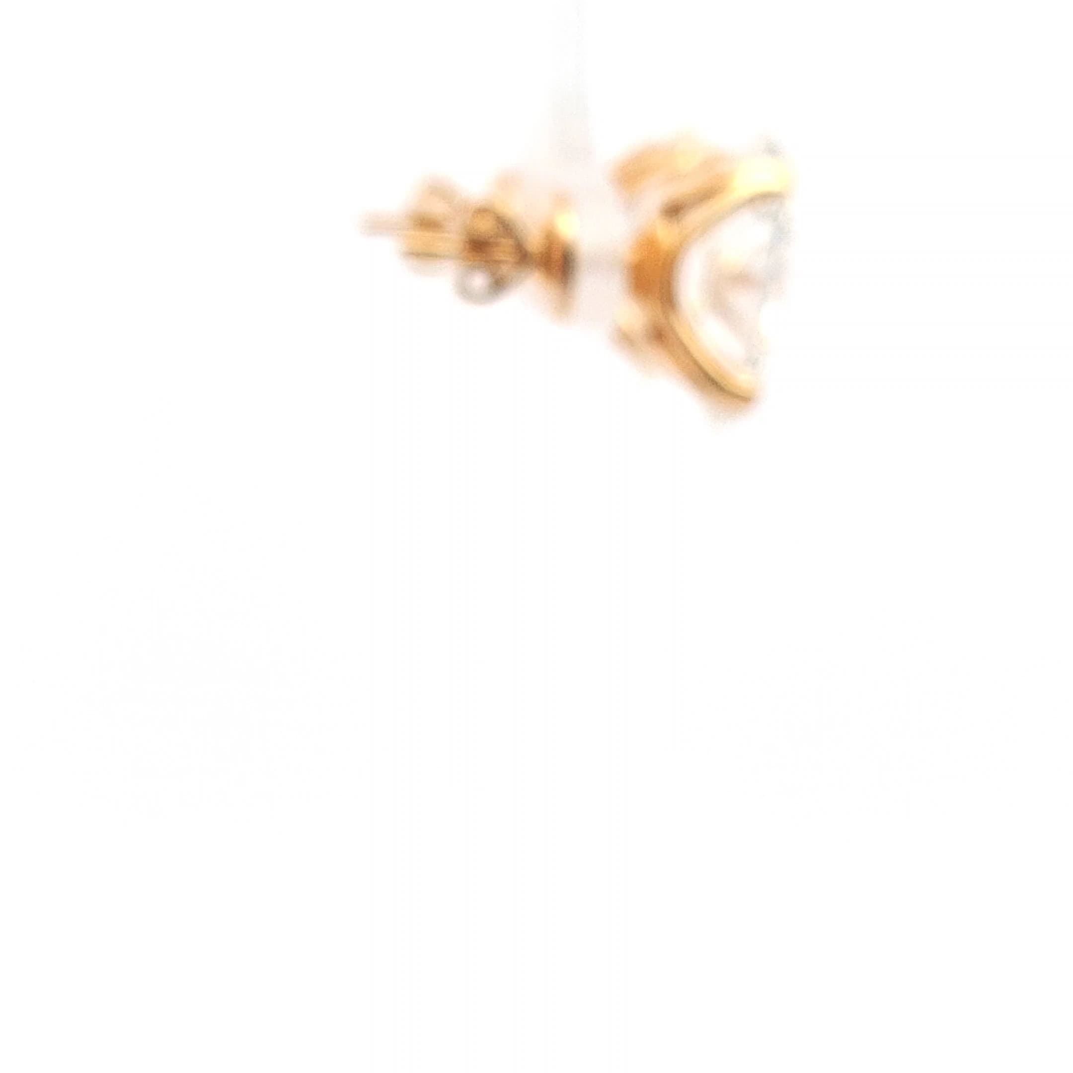 Yellow Gold Stud Earrings with Oval Cut Diamonds 5
