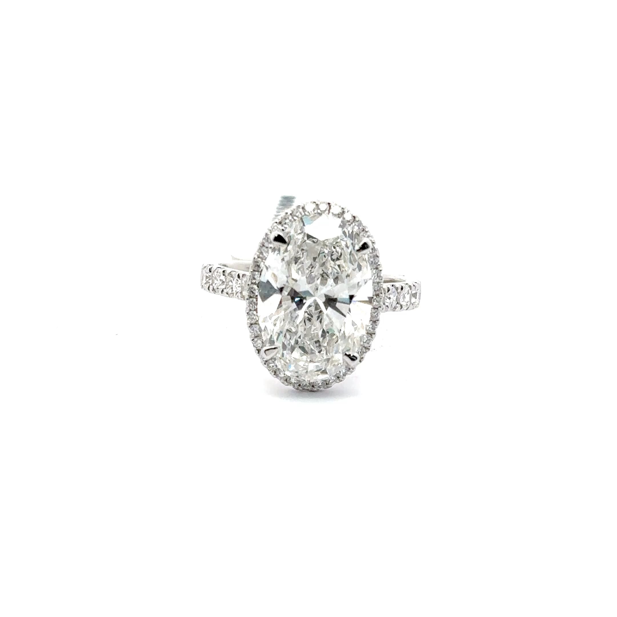 Oval Cut Diamond Halo Engagement Ring 2