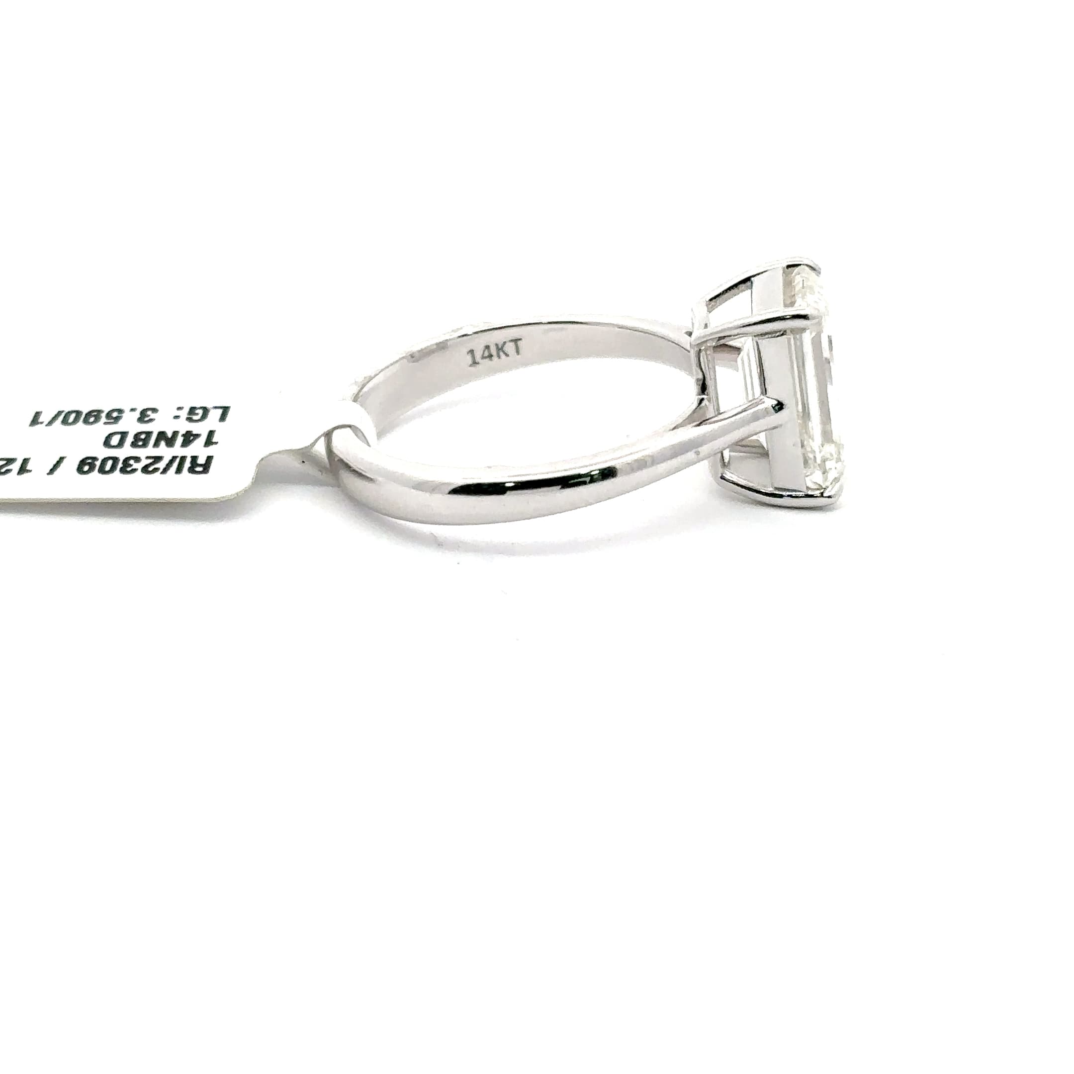 Solitaire Ring with Emerald Cut Diamond 5