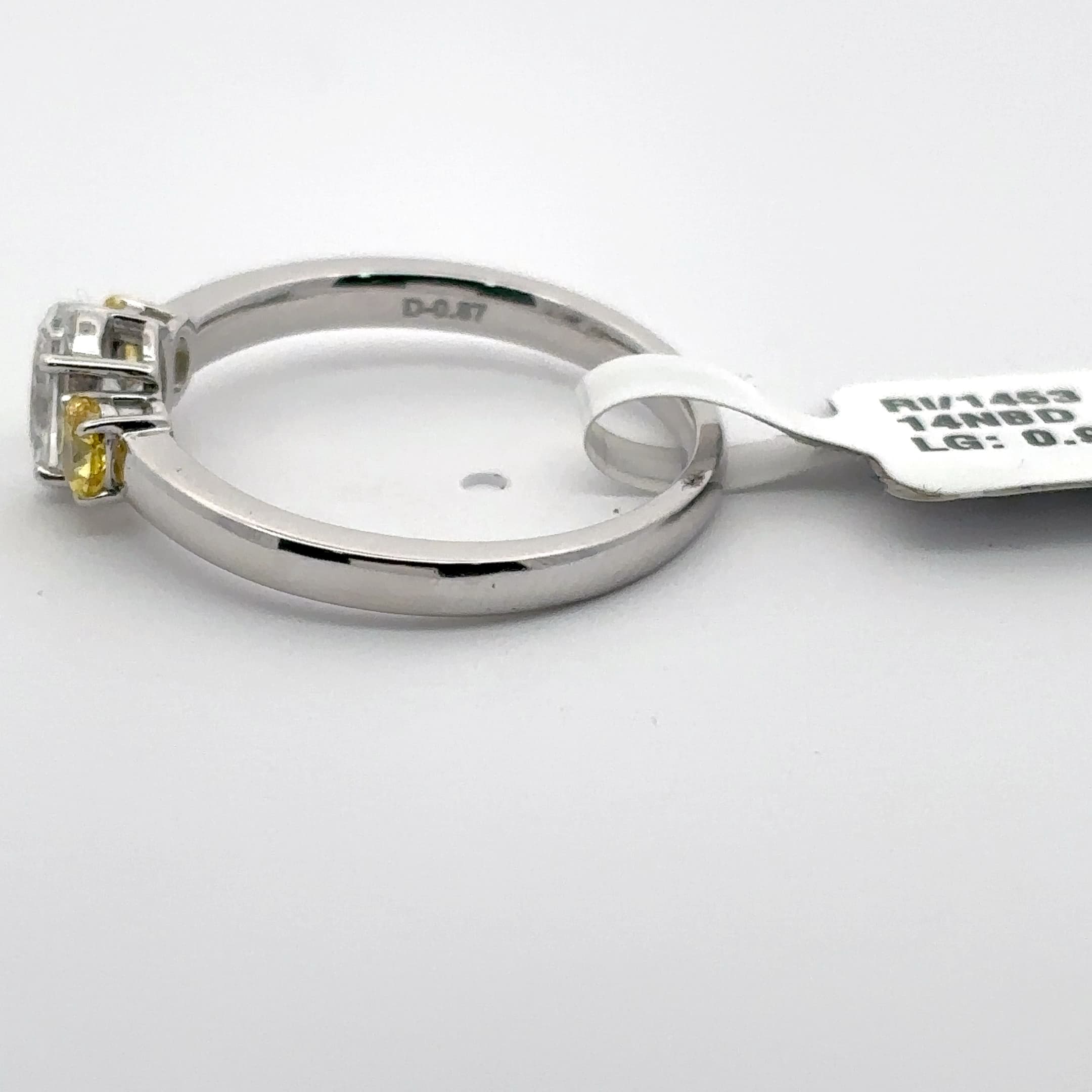 White Gold Multistone Ring with Oval Cut Diamond 3