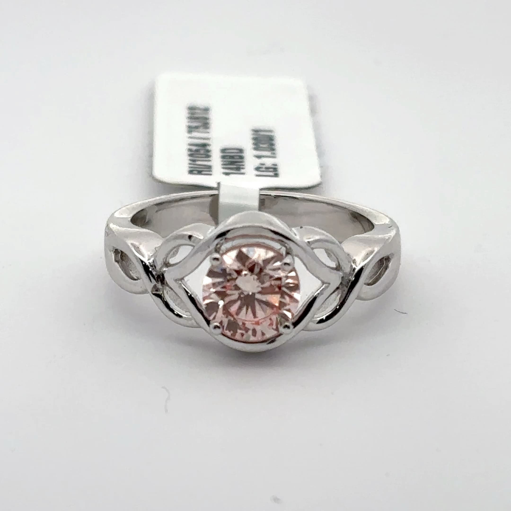 Fancy pink round solitiare ring 2