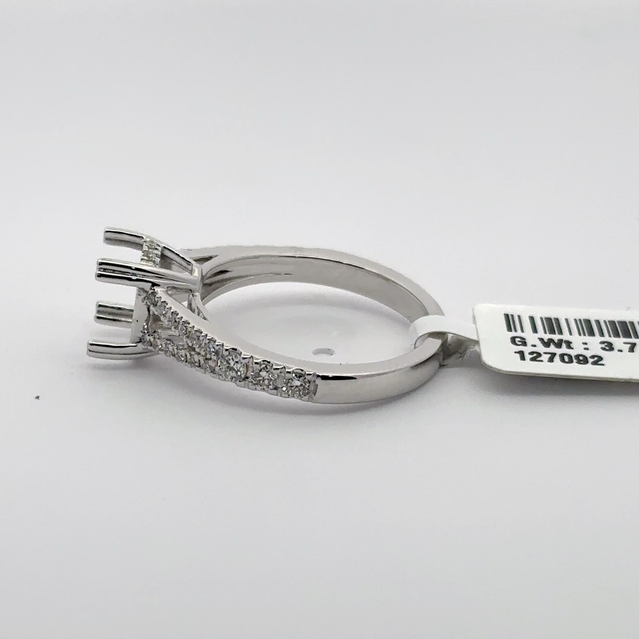 14K T White Gold Pavé-Set Ring Mounting for Oval Gemstone 3