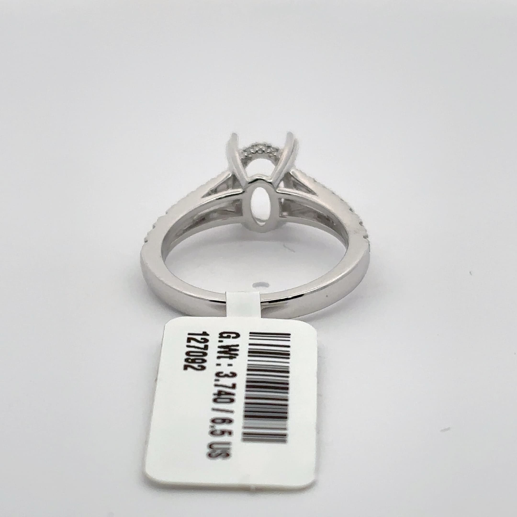 14K T White Gold Pavé-Set Ring Mounting for Oval Gemstone 4