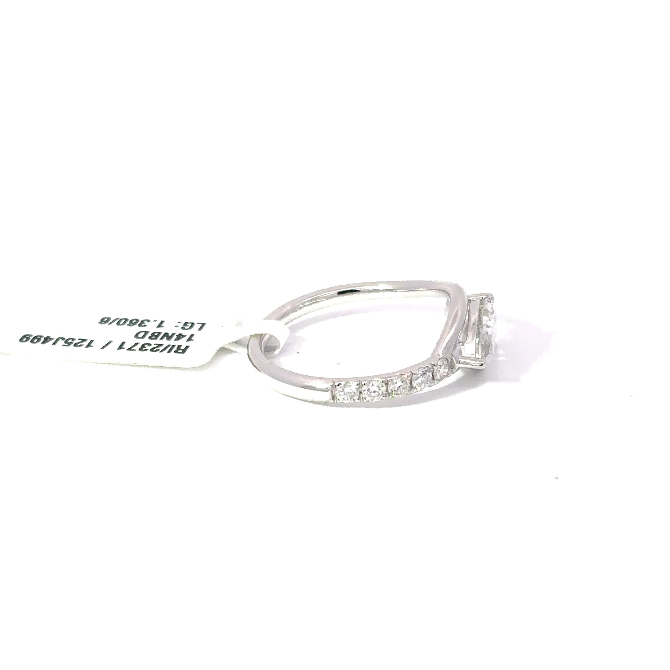 Pear-Cut Diamond Engagement Ring in White Gold 5