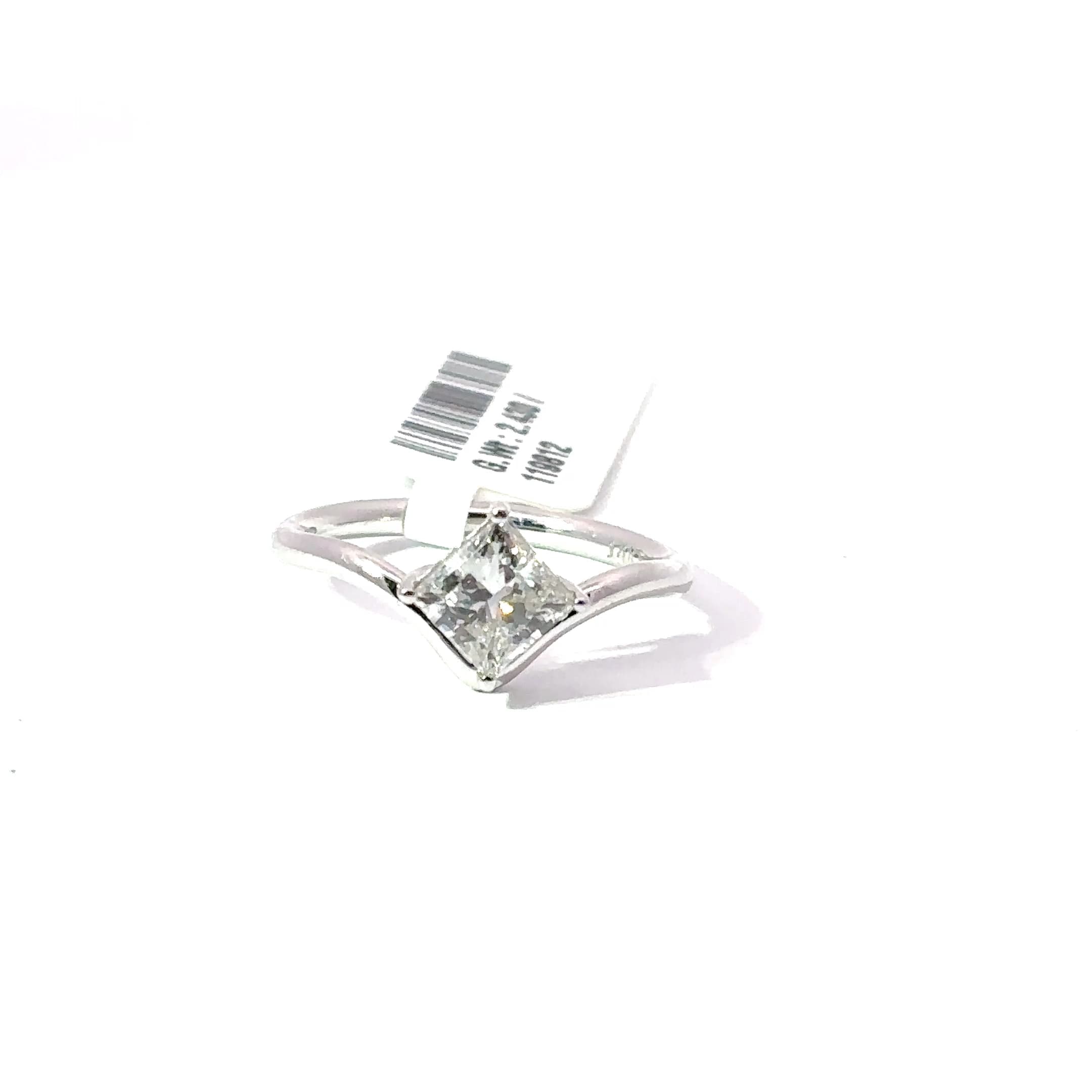 White Gold Silver Solitaire Ring with Princess Cut Diamond 2
