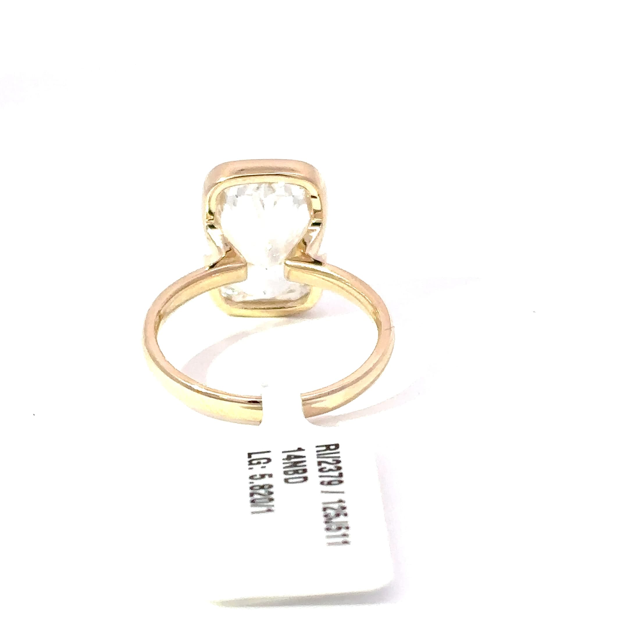 Cushion Cut Diamond Solitaire Ring in Yellow Gold 4