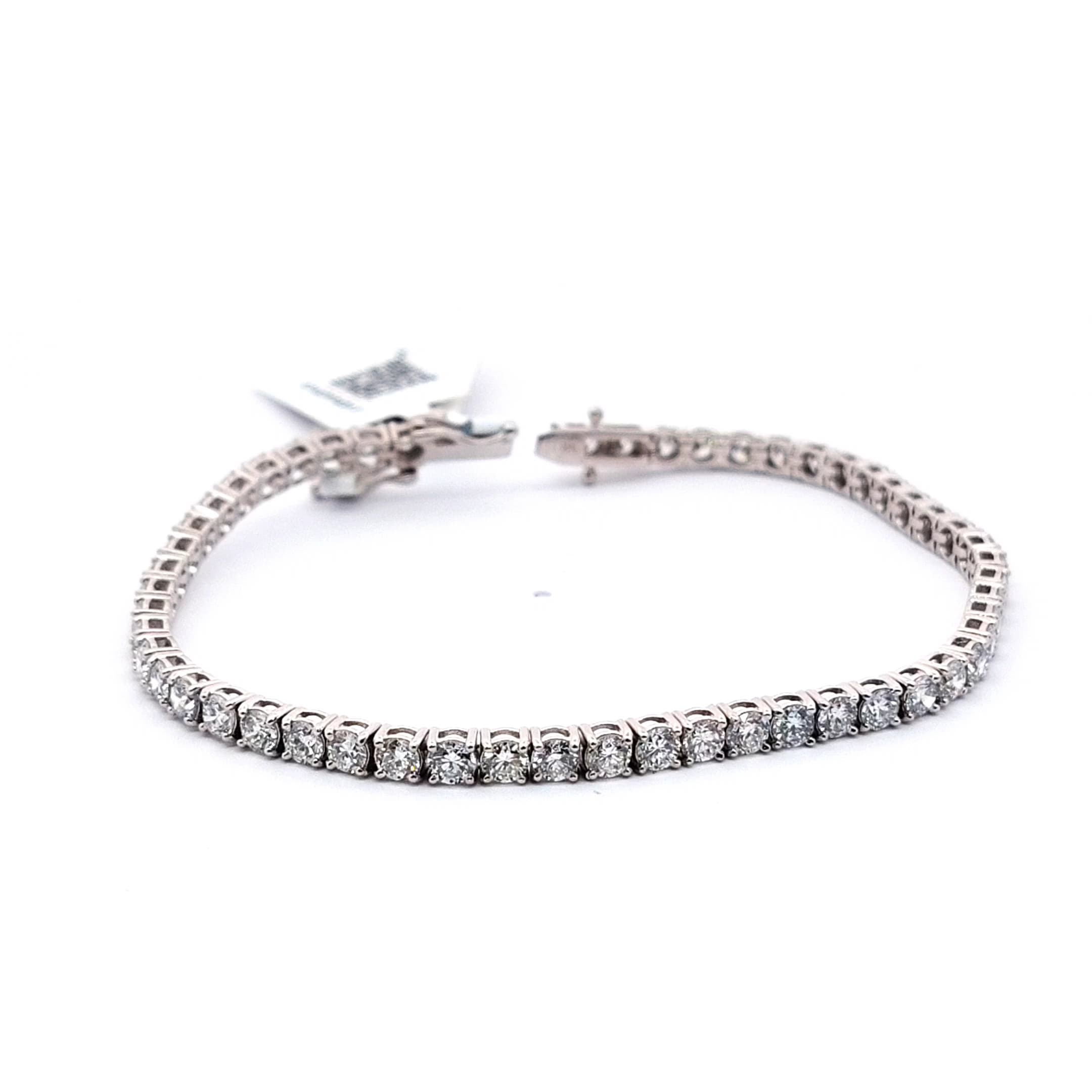 White Gold Tennis Bracelet with Brilliant Cut Round Diamonds 2