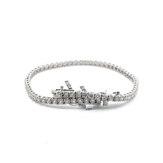 Diamond Tennis Bracelet with Round Brilliant Cut Diamonds