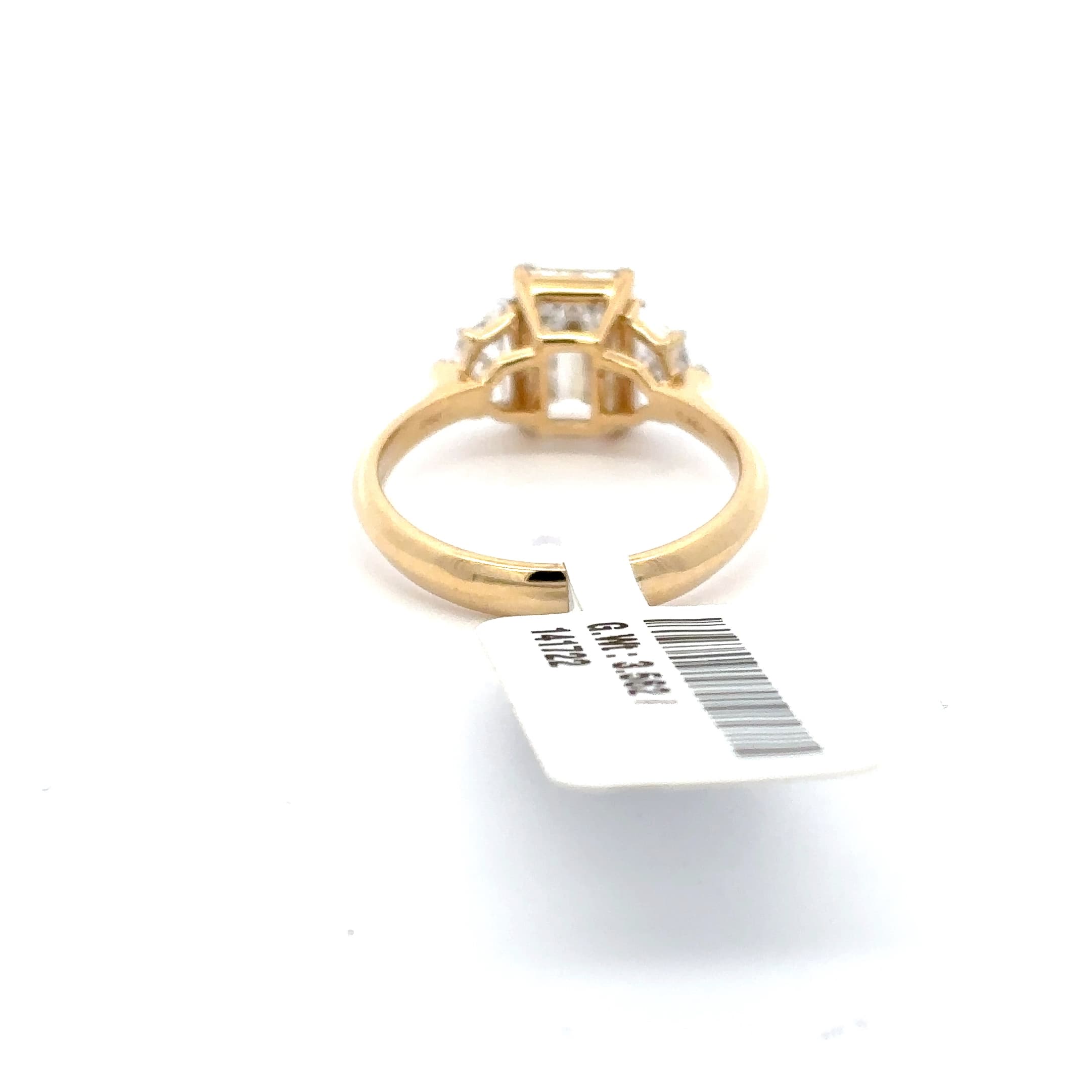 Yellow Gold Multistone Ring with Emerald Cut Diamond 4
