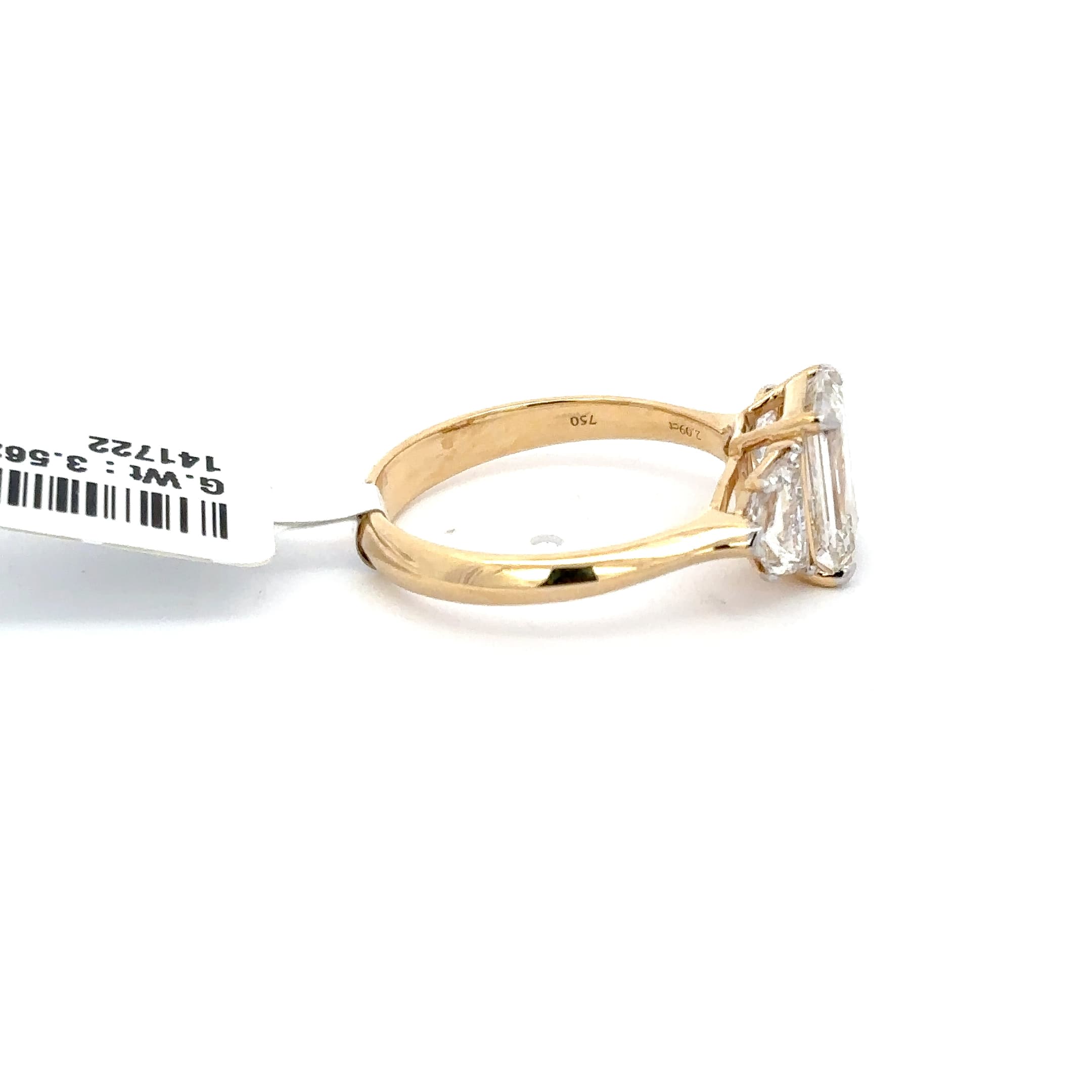 Yellow Gold Multistone Ring with Emerald Cut Diamond 5