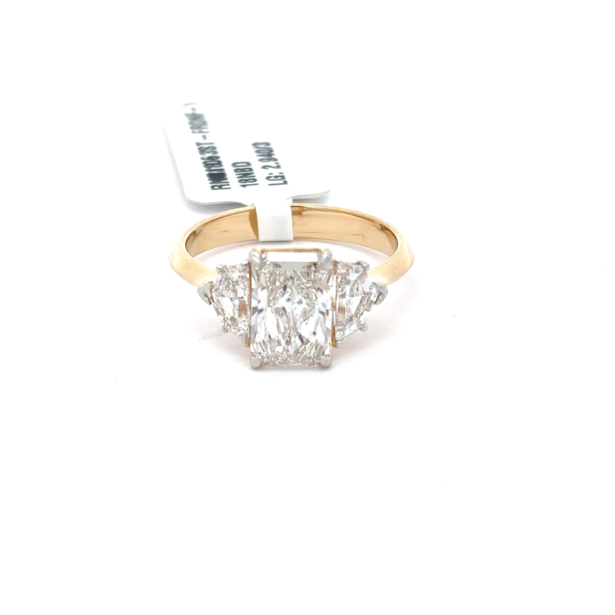 Radiant Cut Diamond Multistone Ring in Yellow Gold 2