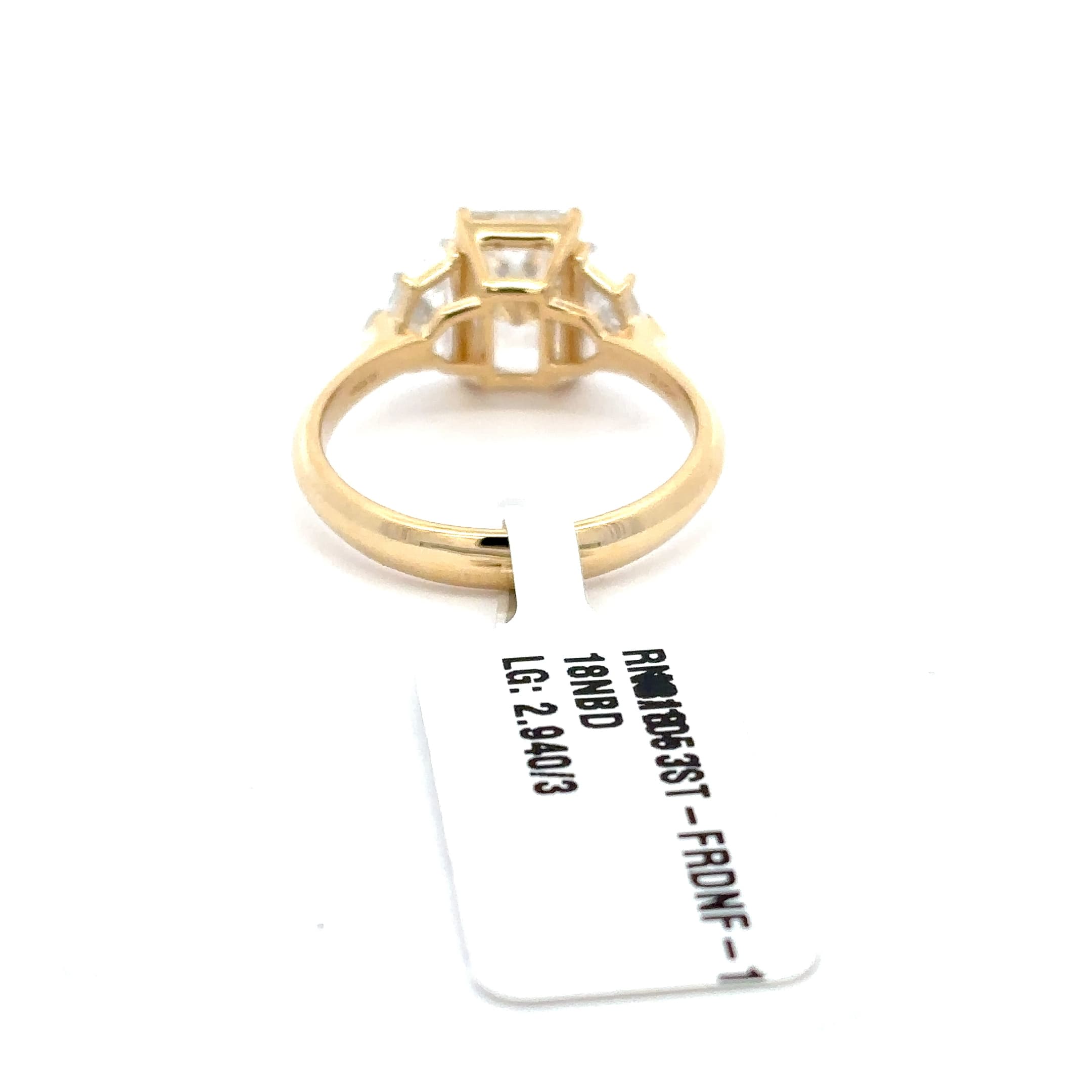 Radiant Cut Diamond Multistone Ring in Yellow Gold 4