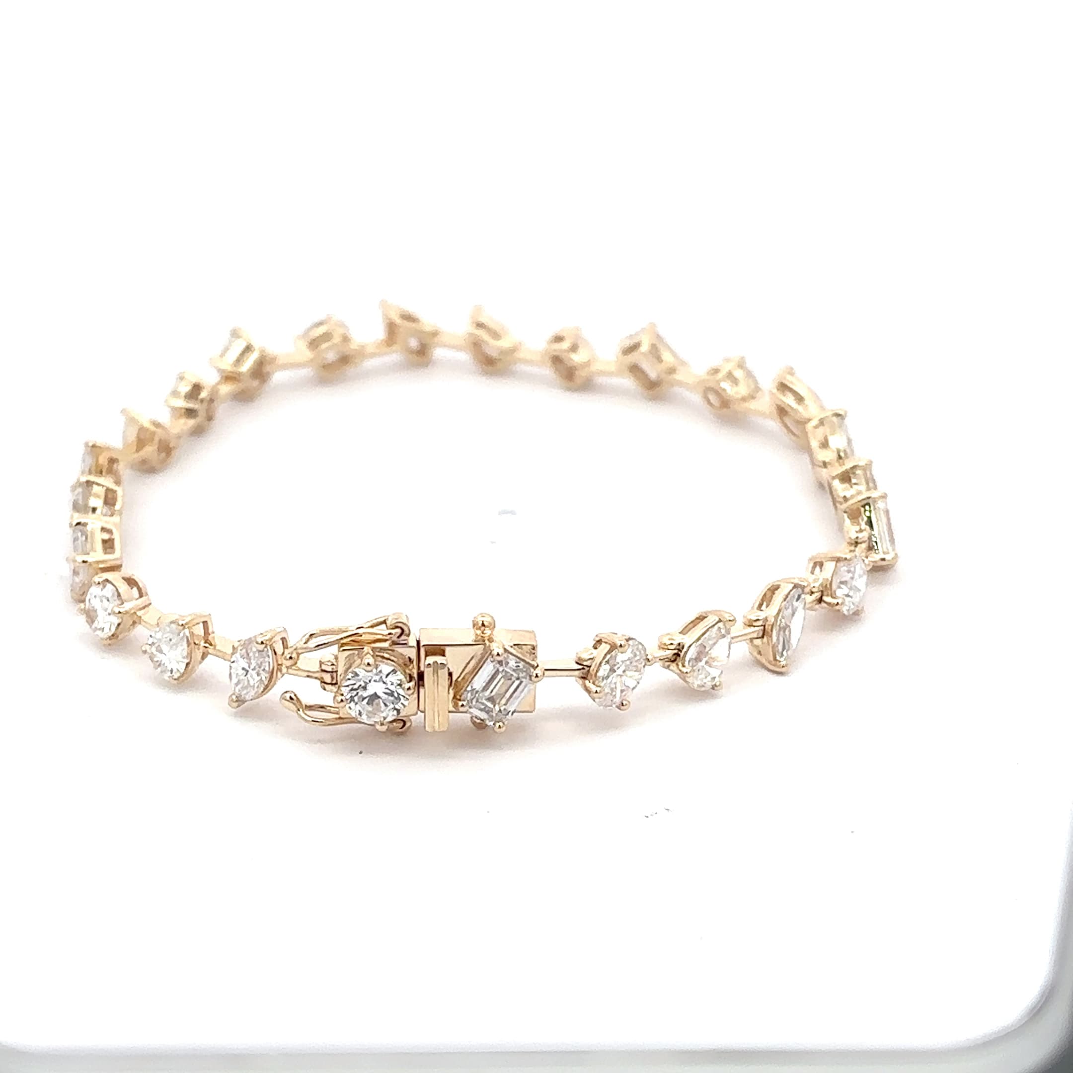 Yellow Gold Tennis Bracelet with mix fancy shape Diamonds 4