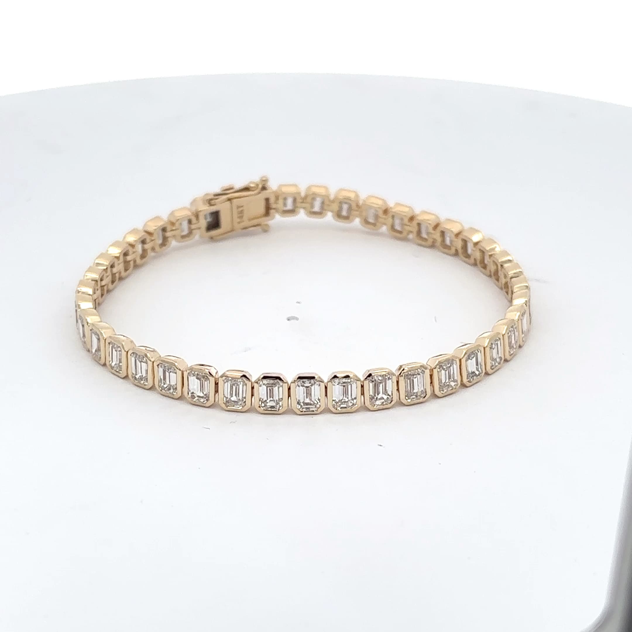 Yellow Gold Emerald Cut Diamond Bezel Tennis Bracelet 2