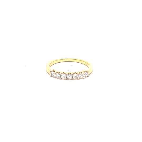 Yellow Gold Multistone Ring with Round Cut Diamonds
