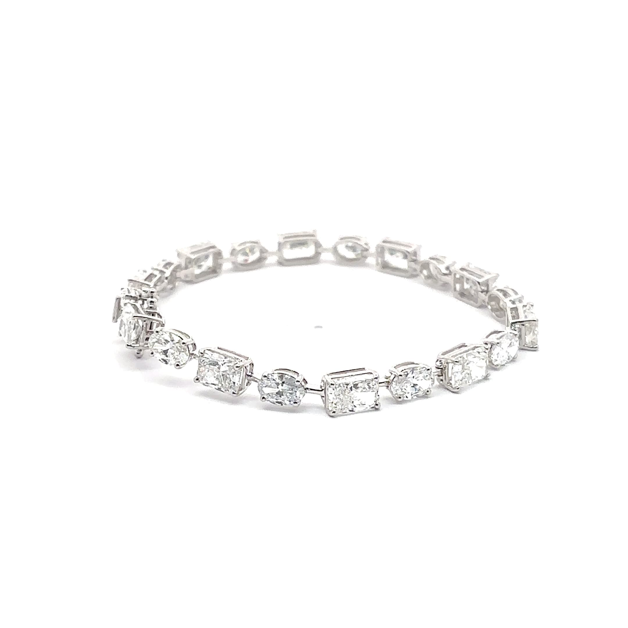 White Gold Tennis Bracelet with Oval and Radiant Cut Diamond 5