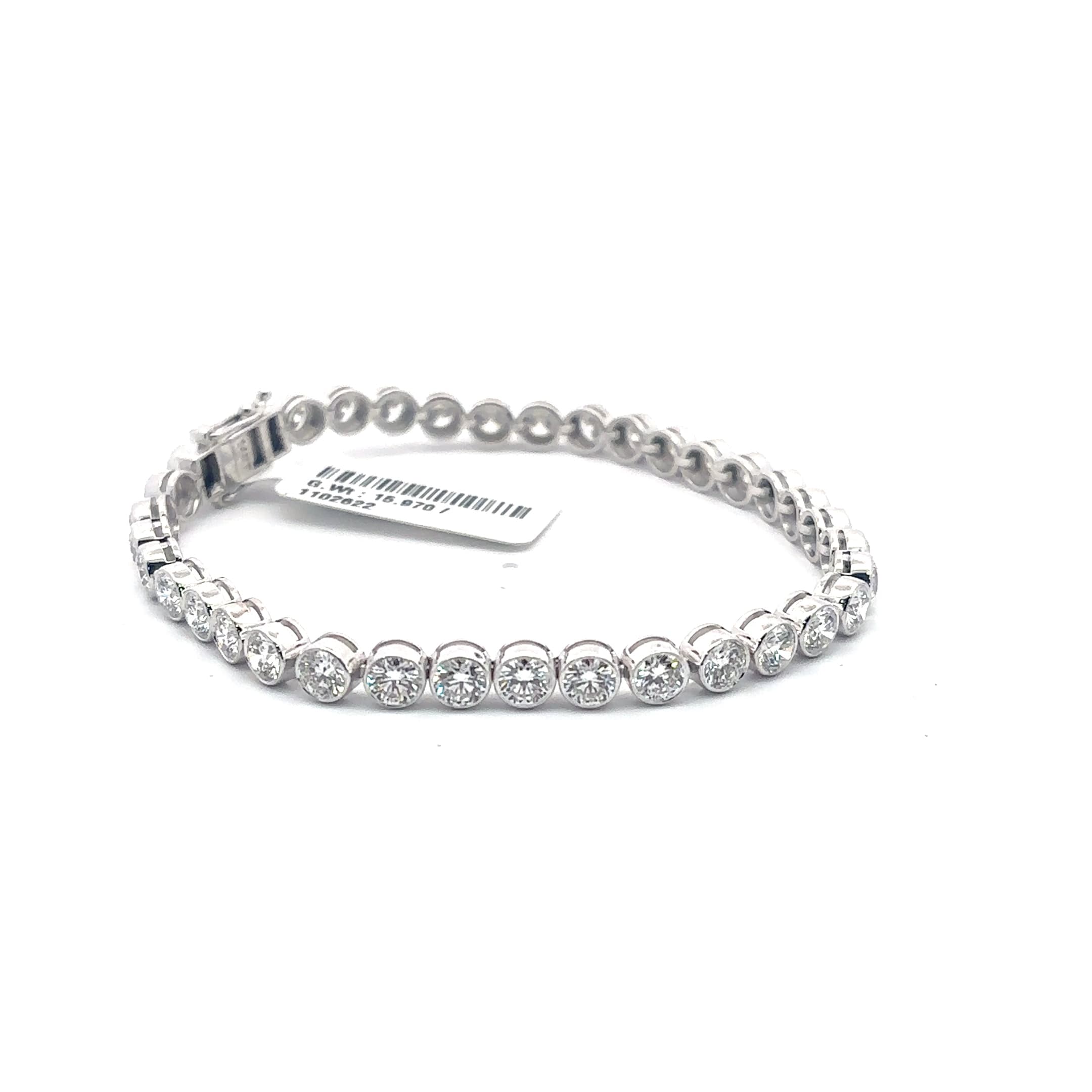 Round Bezel Tennis Bracelet in White Gold 4