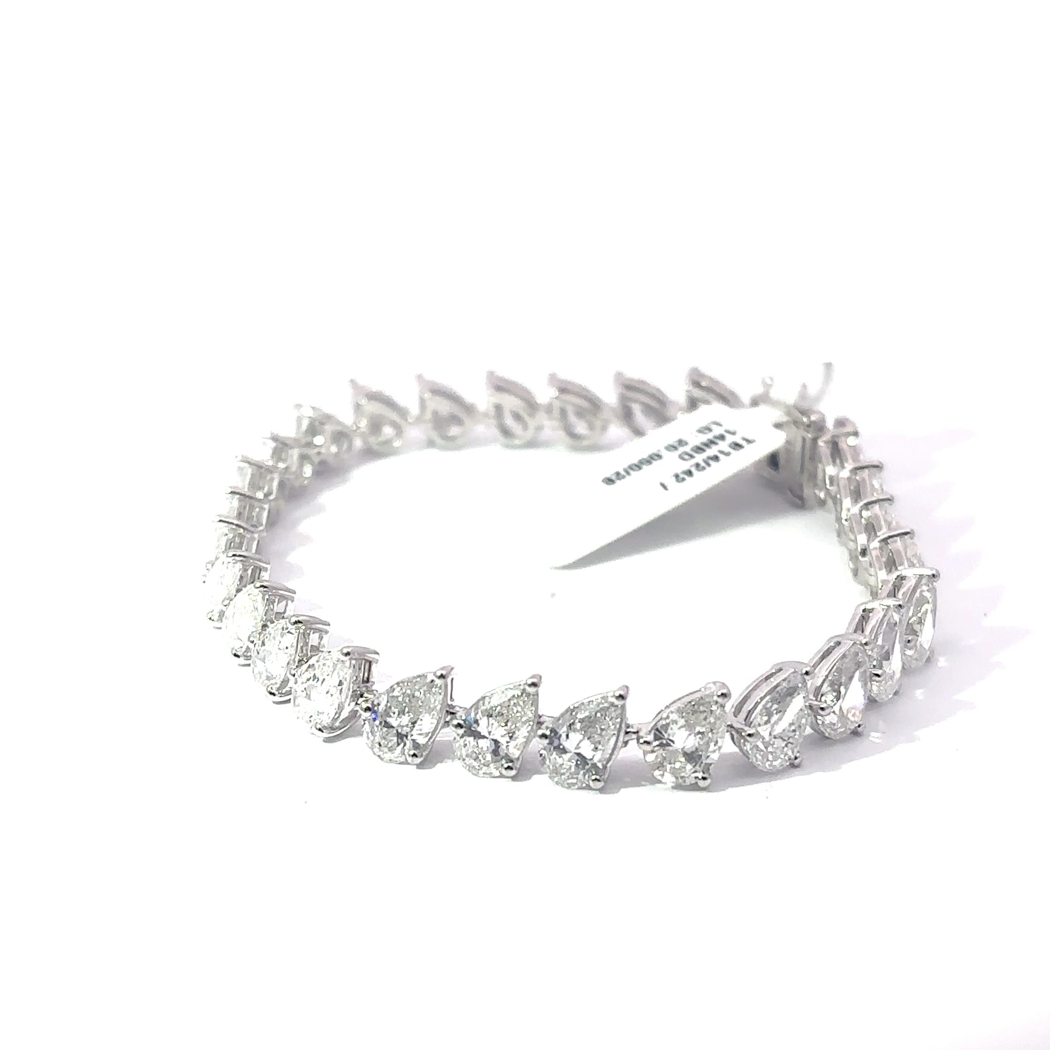 White Gold Tennis Bracelet with Pear Cut Diamonds 3