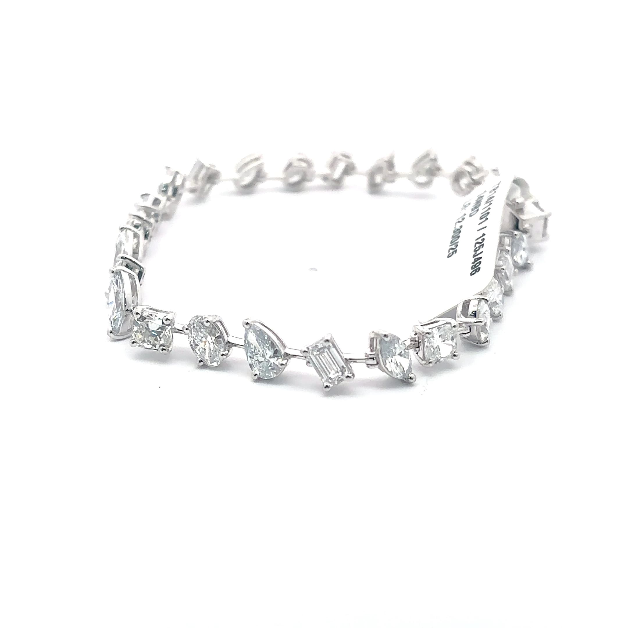 Diamond Tennis Bracelet in White Gold with Mixed Cut Diamonds 3