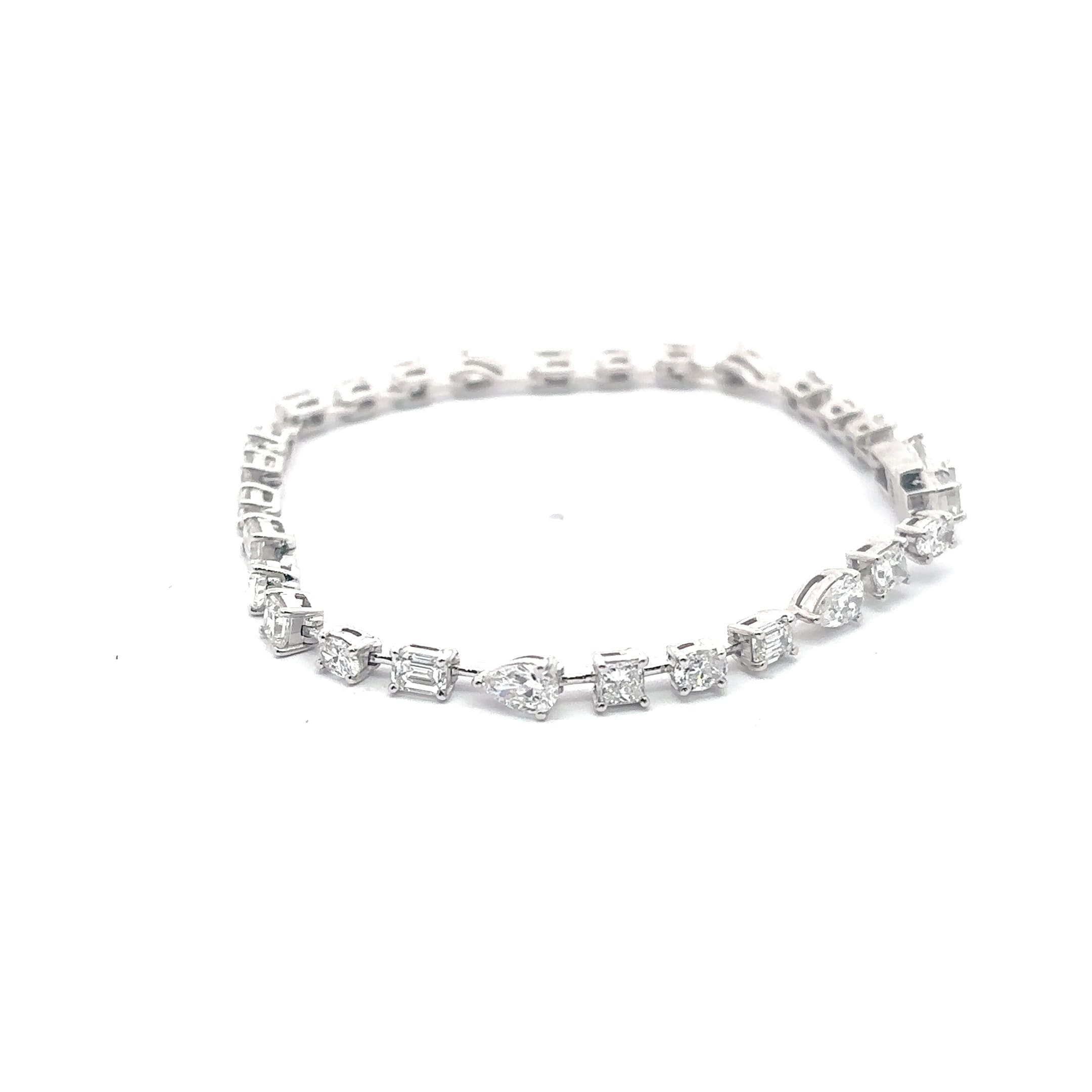 Tennis Bracelet with fancy mix shapes Diamonds in White Gold 3