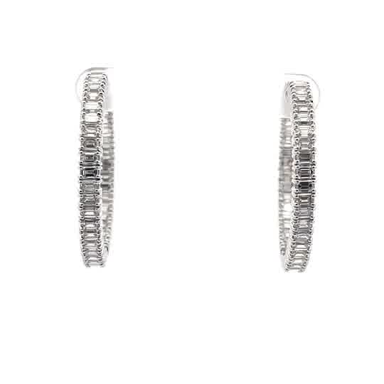White Gold Hoop Earrings with Emerald Cut Diamonds. -10g