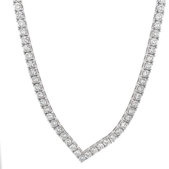 Diamond V-Necklace with Round Brilliant Cut Diamonds