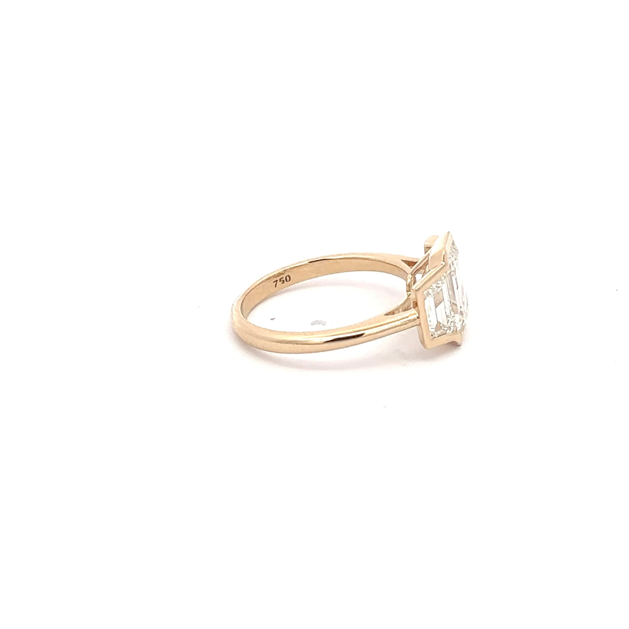 Yellow Gold Multistone Ring with Emerald-Cut Diamond 5