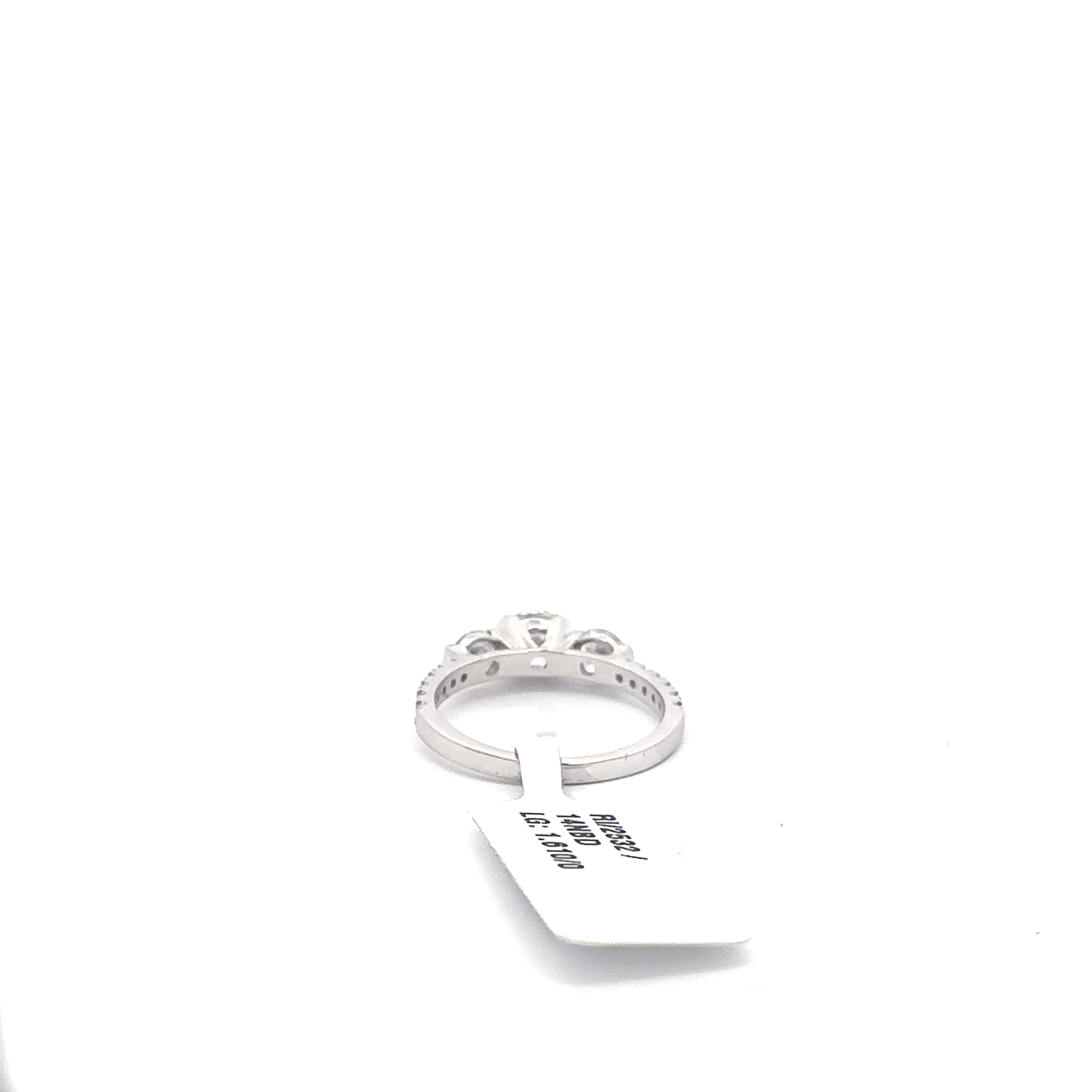 White Gold Three-Stone Diamond Ring with Round Brilliant Cut Diamonds 4