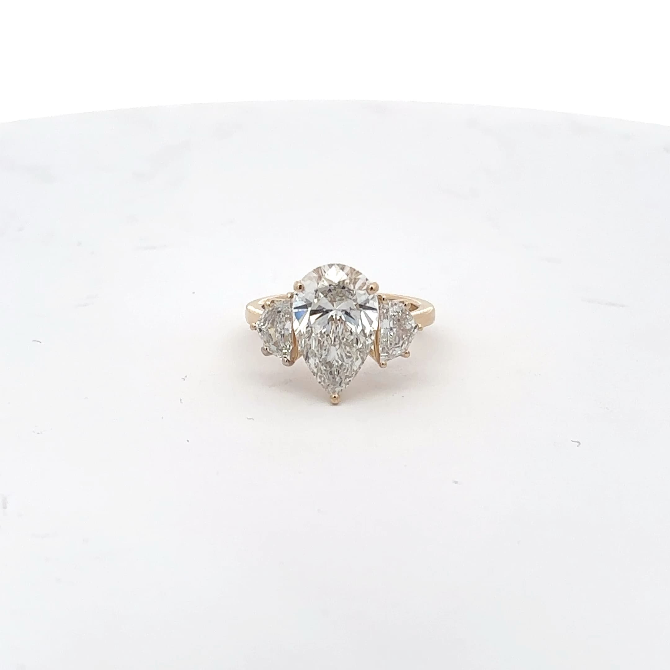 Yellow Gold Three-Stone Ring with Pear-Shaped Diamond 2