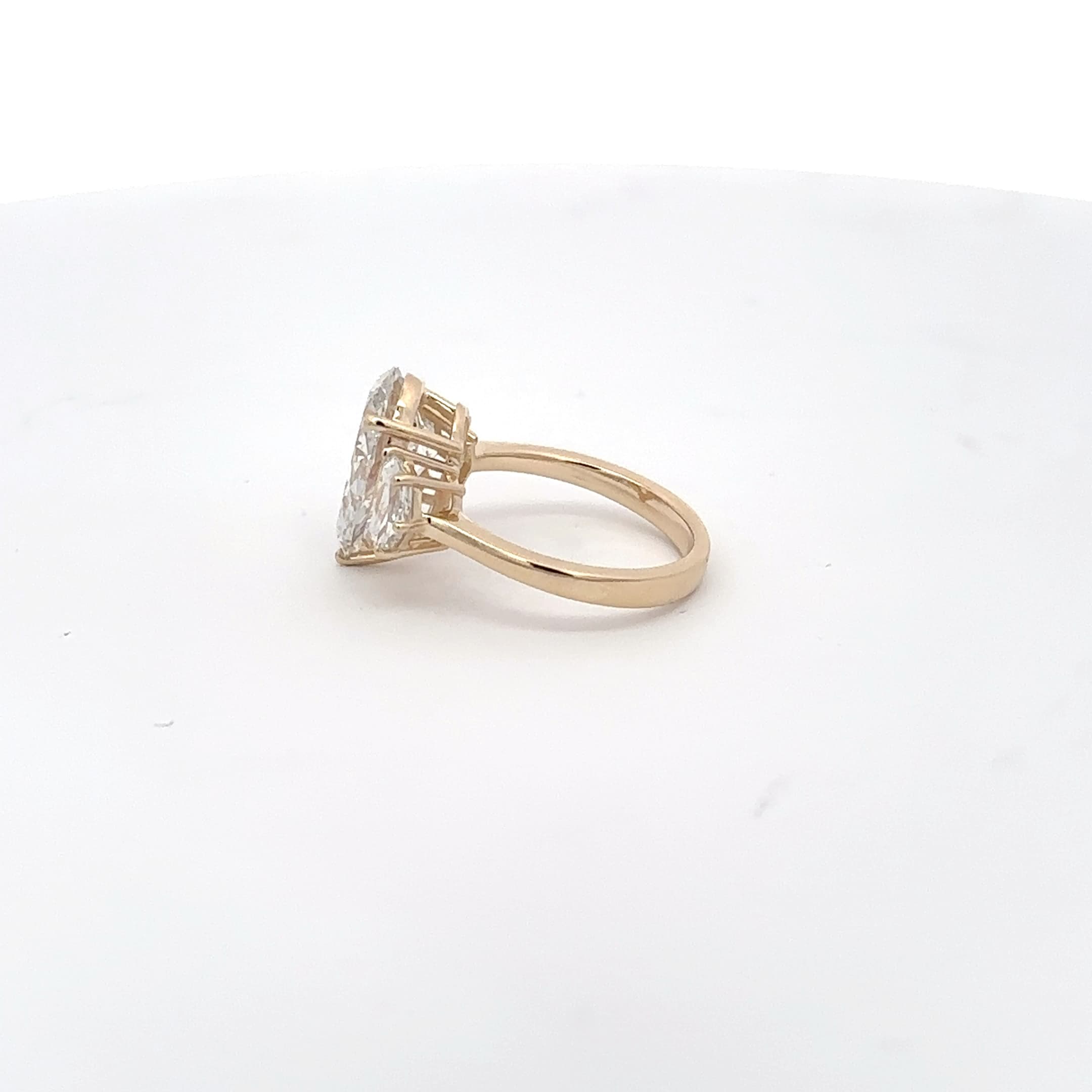 Yellow Gold Three-Stone Ring with Pear-Shaped Diamond 3