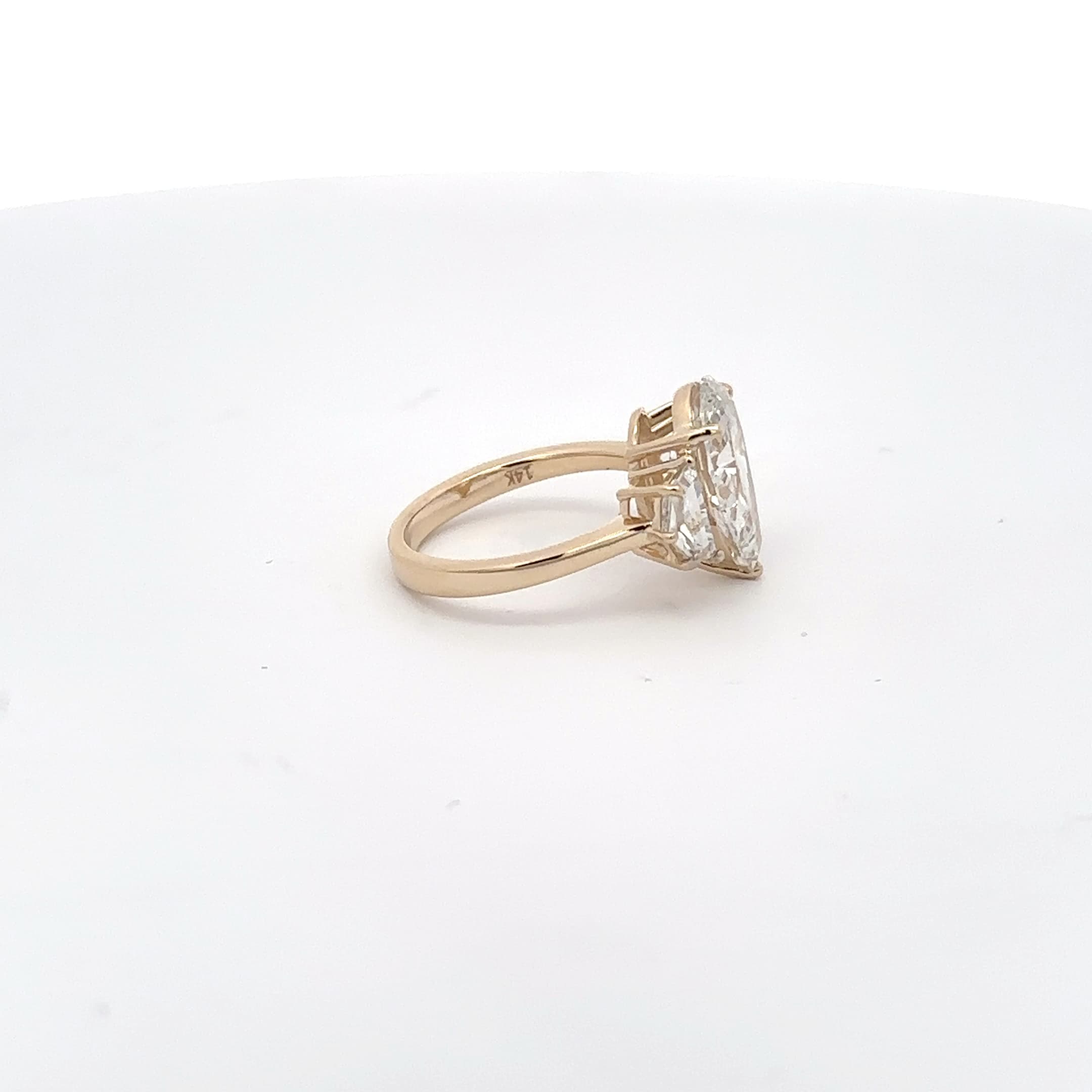 Yellow Gold Three-Stone Ring with Pear-Shaped Diamond 5