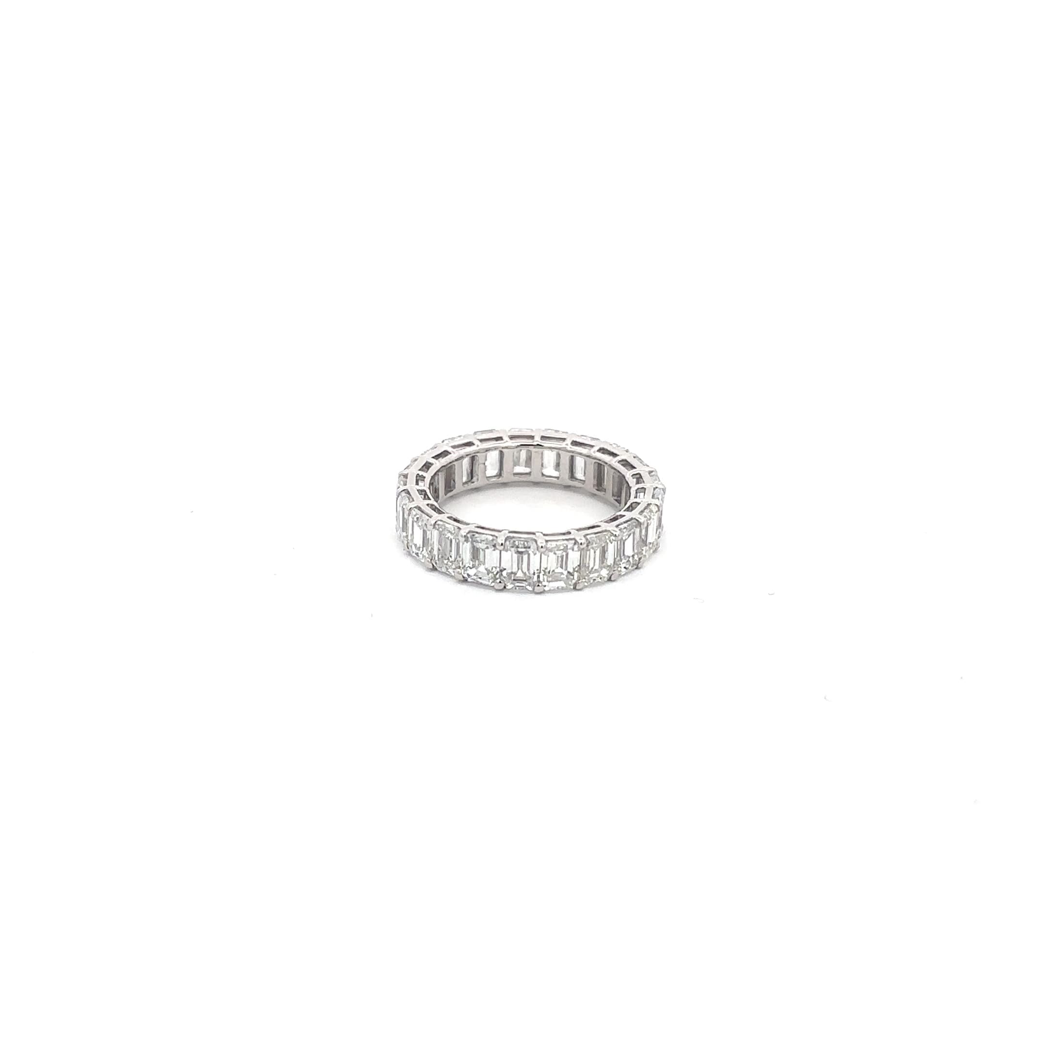 14K White Gold Emerald Cut Diamond Eternity Ring 4