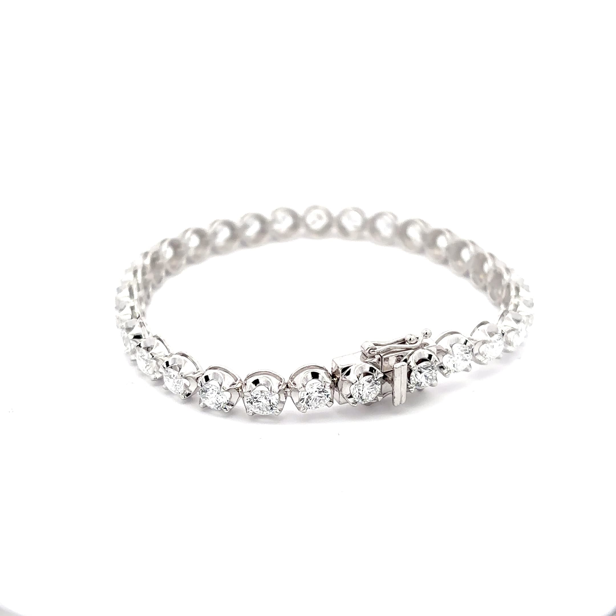 Tennis Bracelet in crown setting 14K White Gold 5