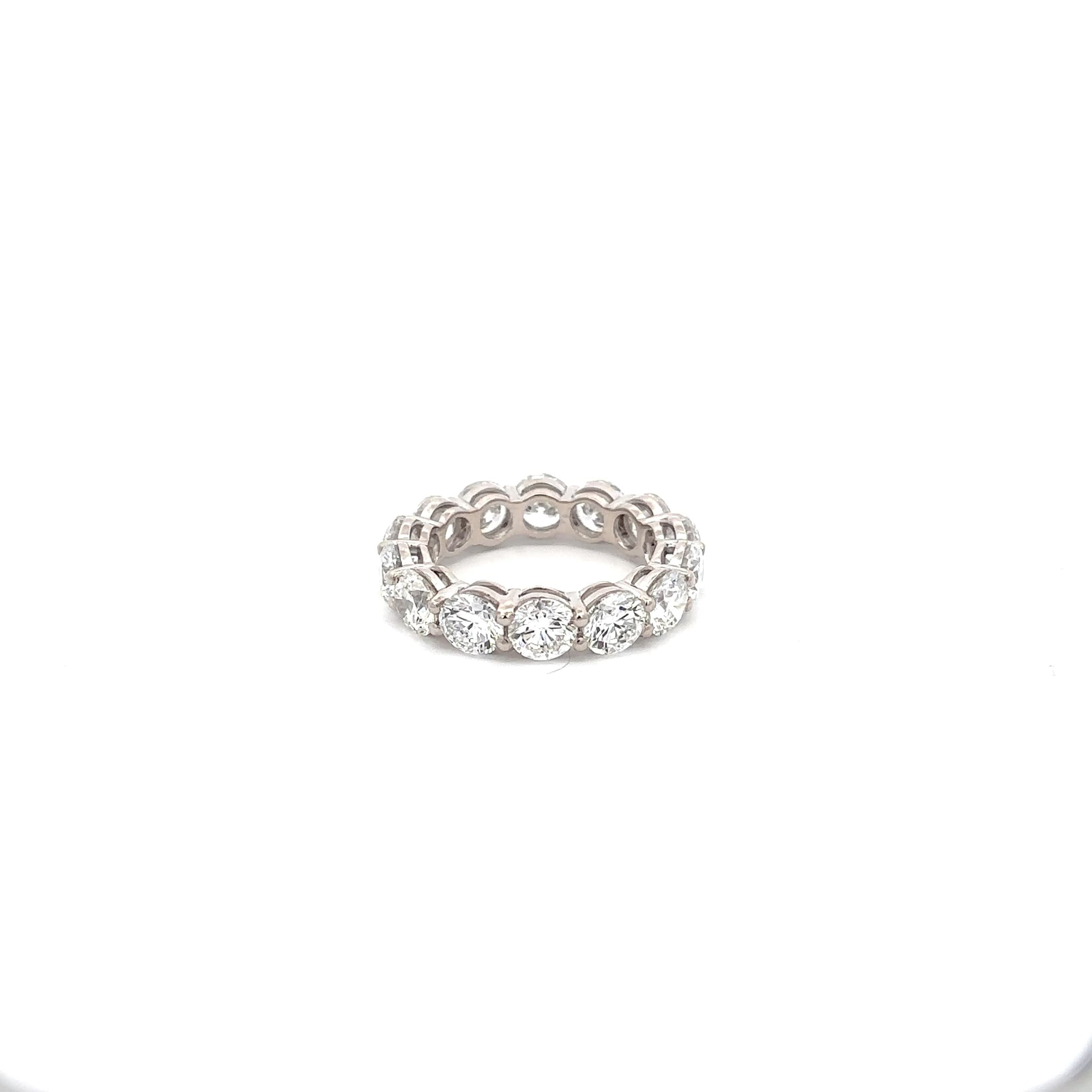 Eternity Ring with Round Brilliant Diamonds 3