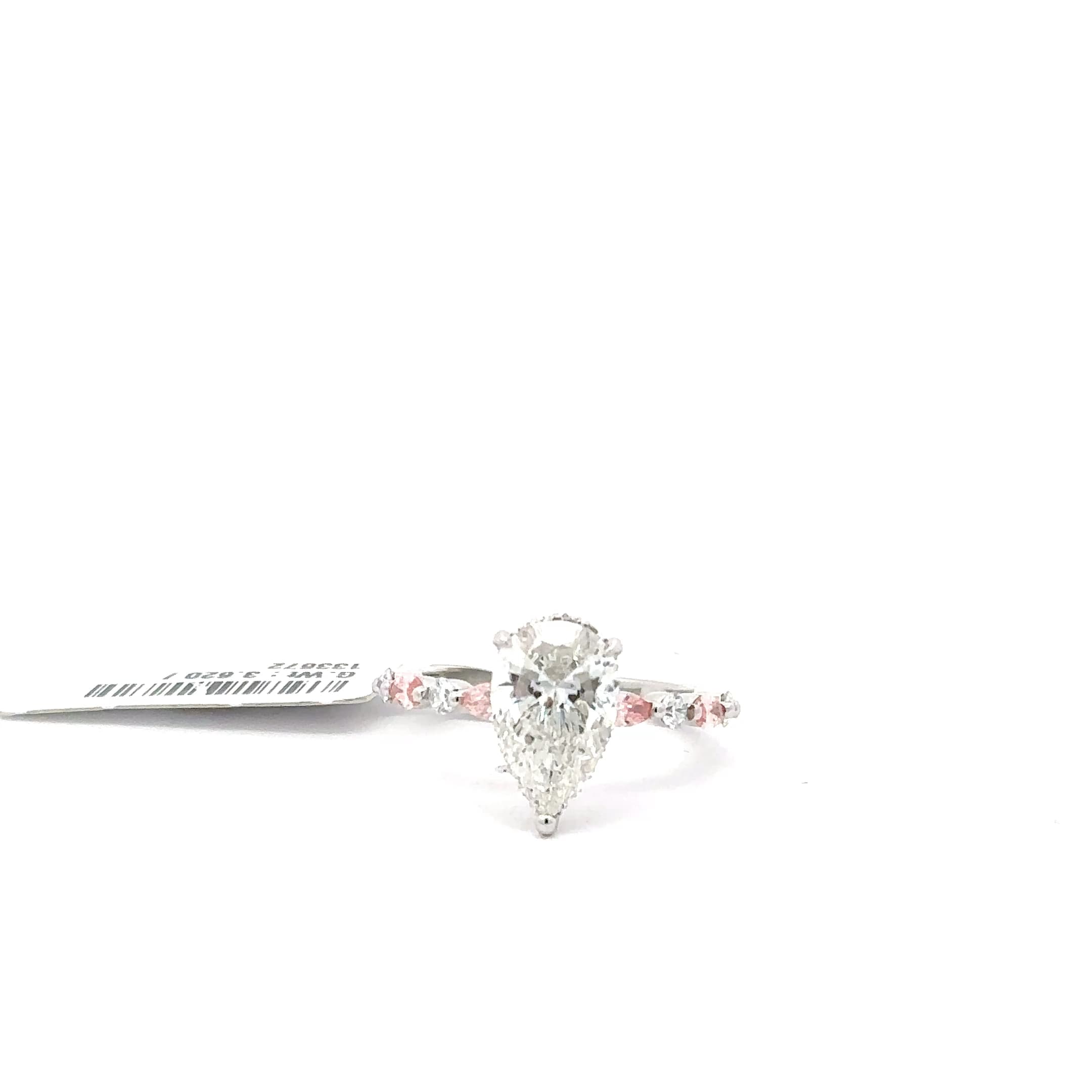 Pear Cut Diamond Engagement Ring in White Gold 2