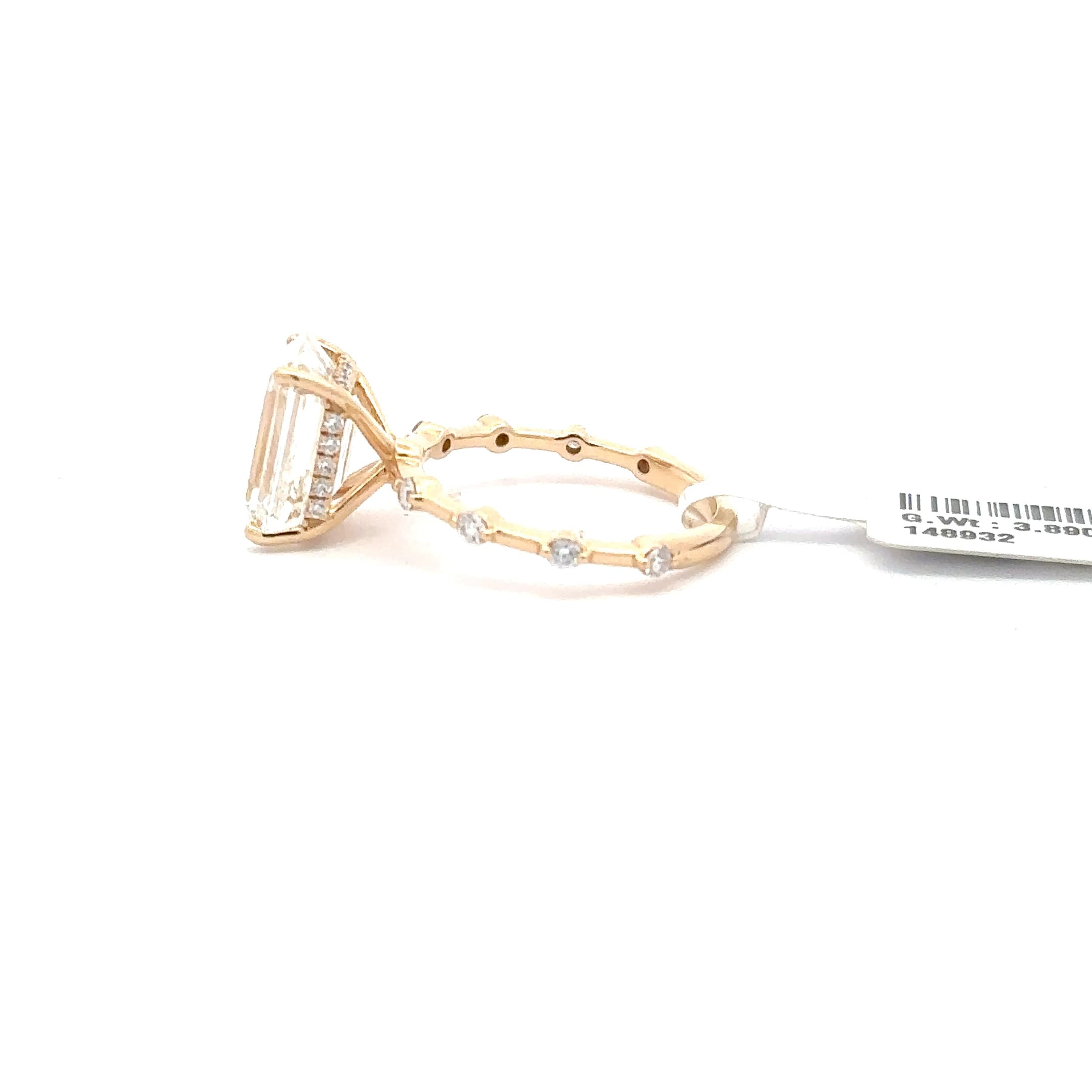 Yellow Gold Multistone Ring with Emerald Cut Diamond 3