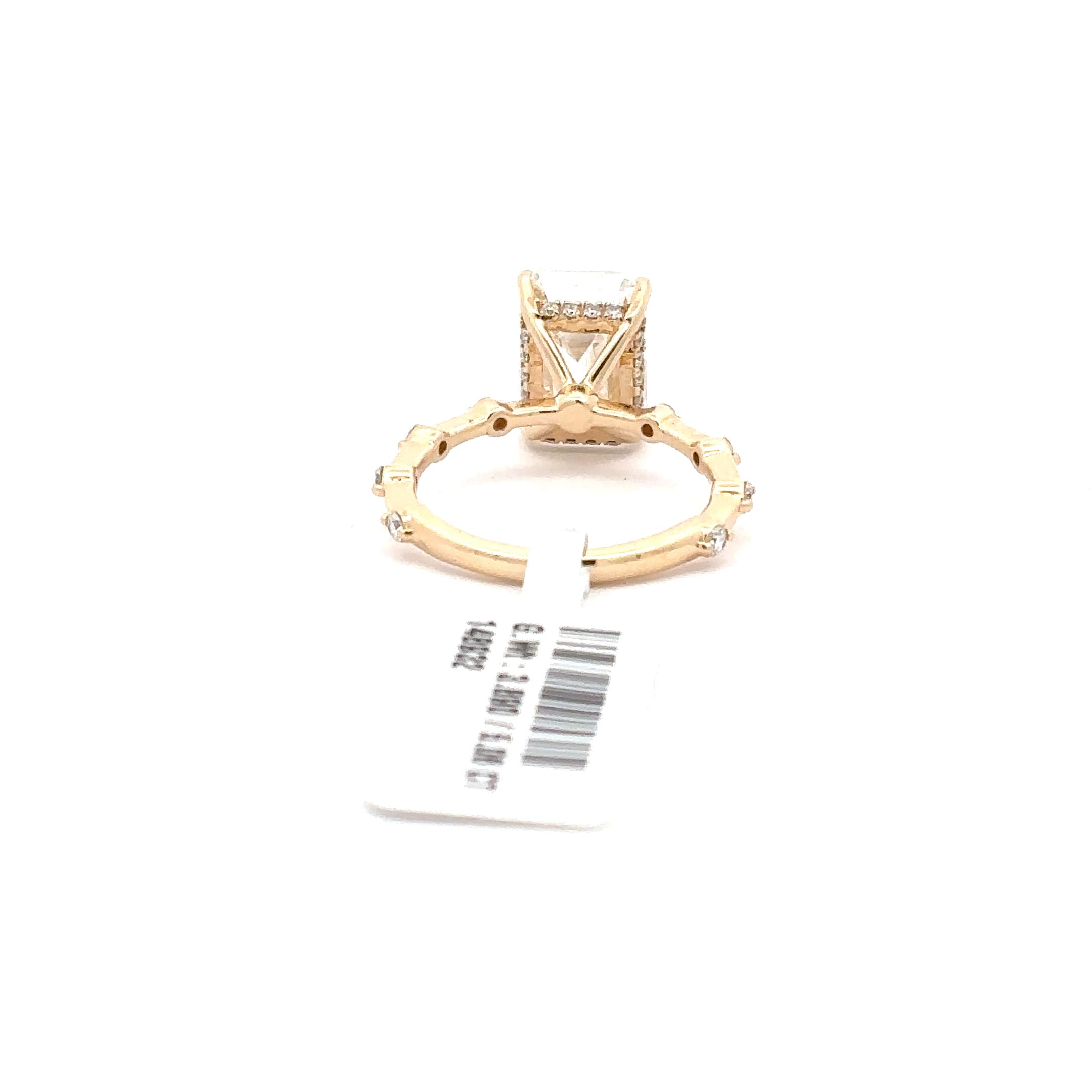 Yellow Gold Multistone Ring with Emerald Cut Diamond 4