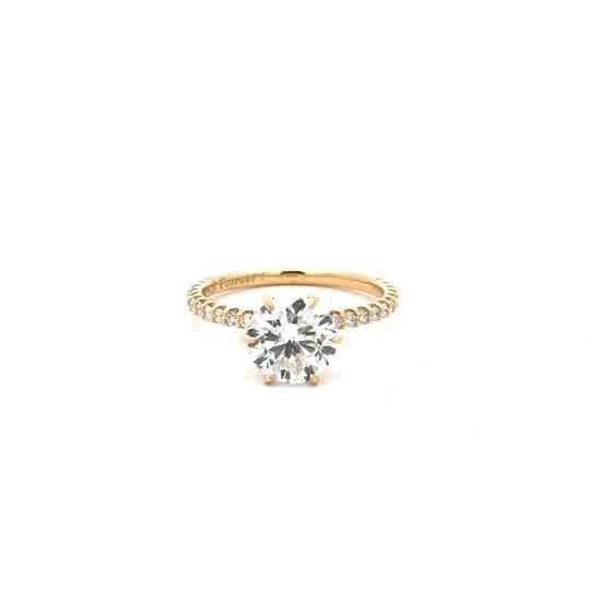 Yellow Gold Engagement Ring with Round Brilliant Cut Diamond