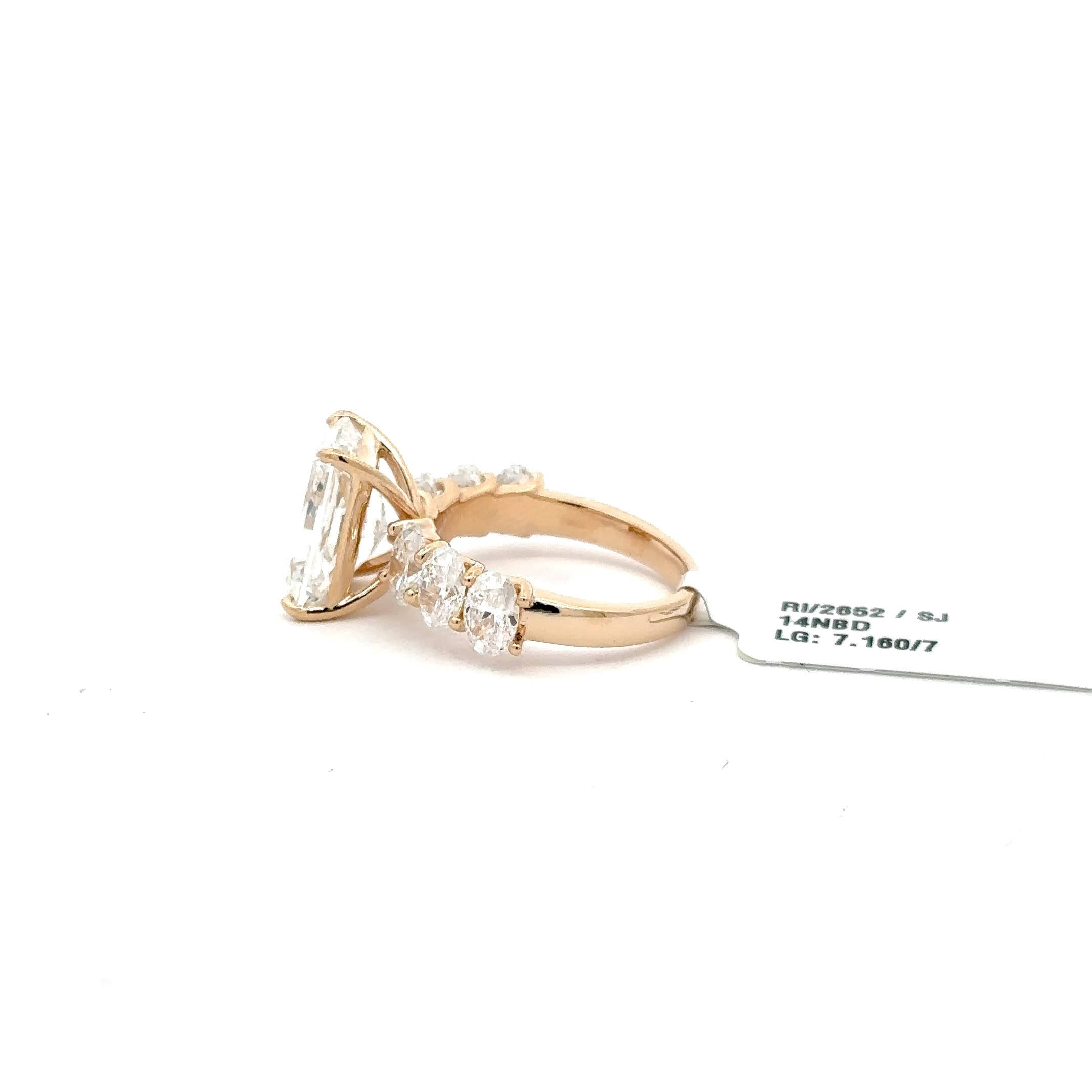 Radiant Cut Diamond Multistone Rose Gold Ring 3