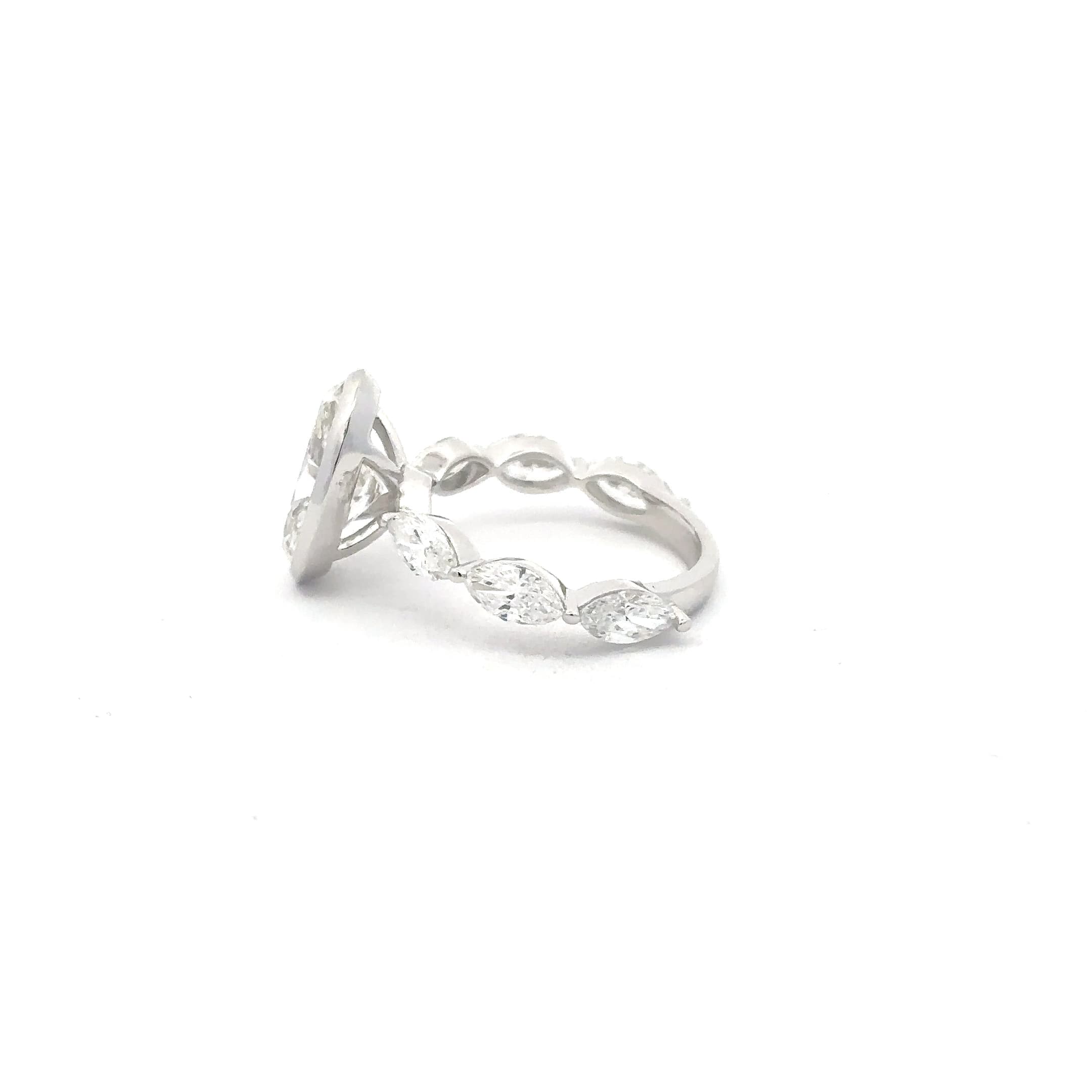 Oval Brilliant Cut Diamond Engagement Ring in 18k White Gold 3