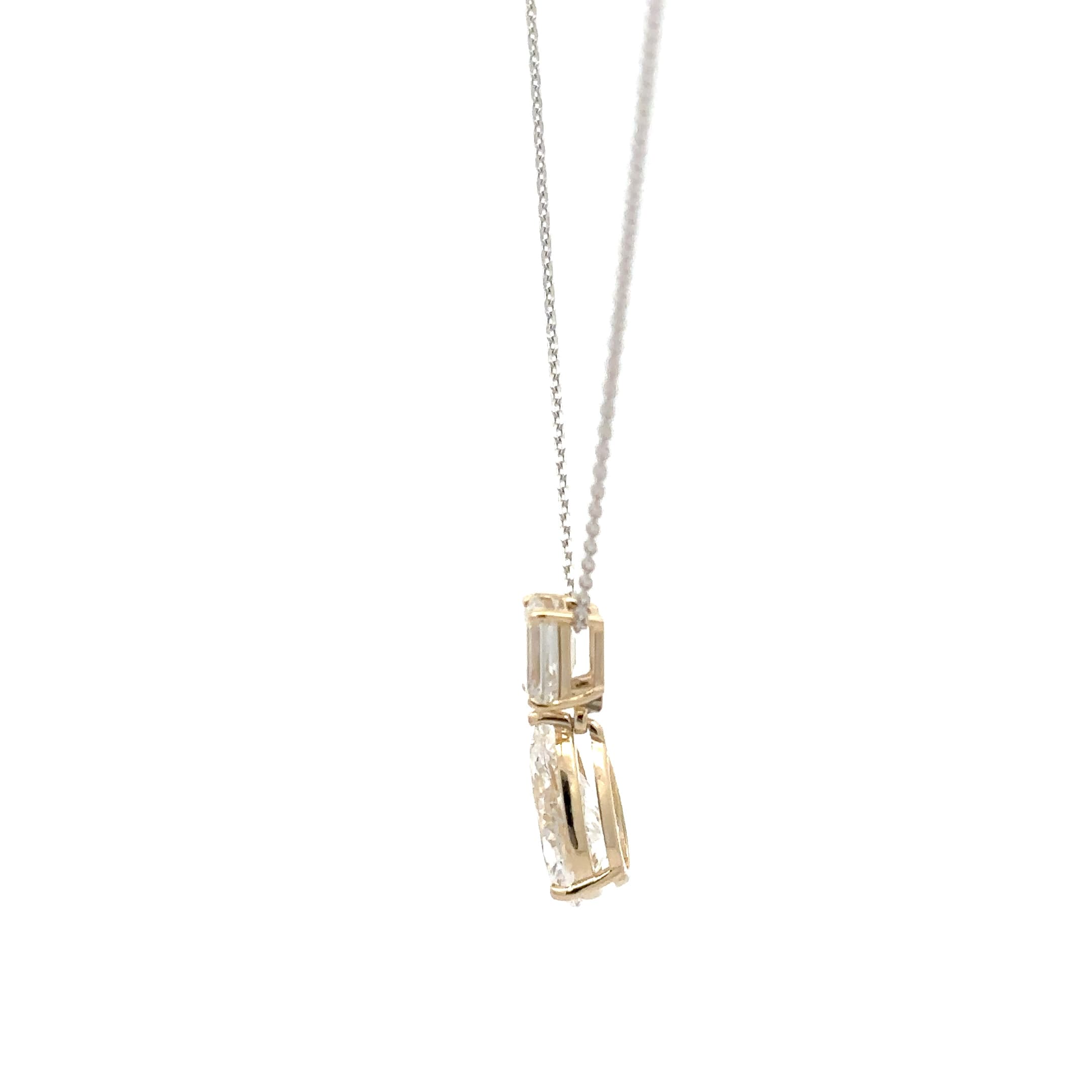 Elegant Pear Cut Brilliant Diamond Pendant in Polished White Gold 3