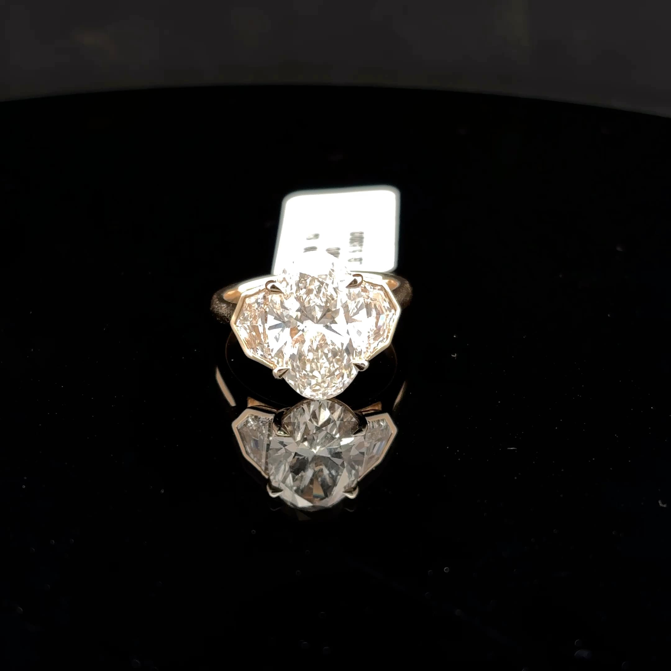 Oval Brilliant Three-Stone Diamond Ring in Yellow Gold 2