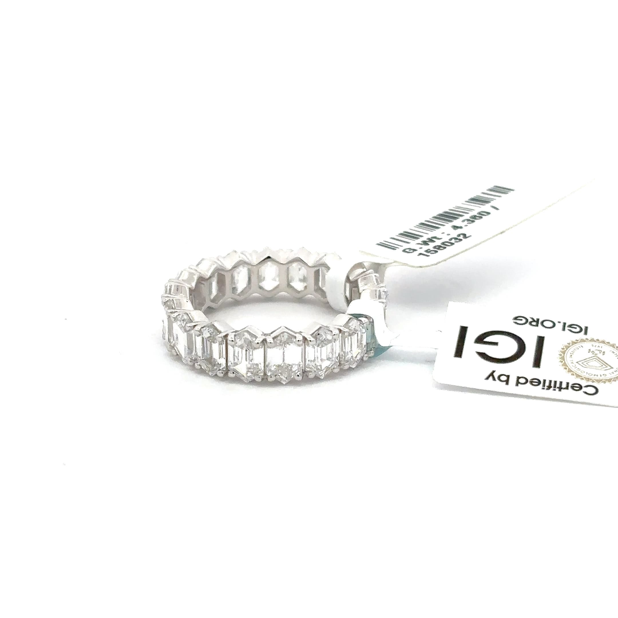 White Gold Emerald-Cut Diamond Eternity Ring 3