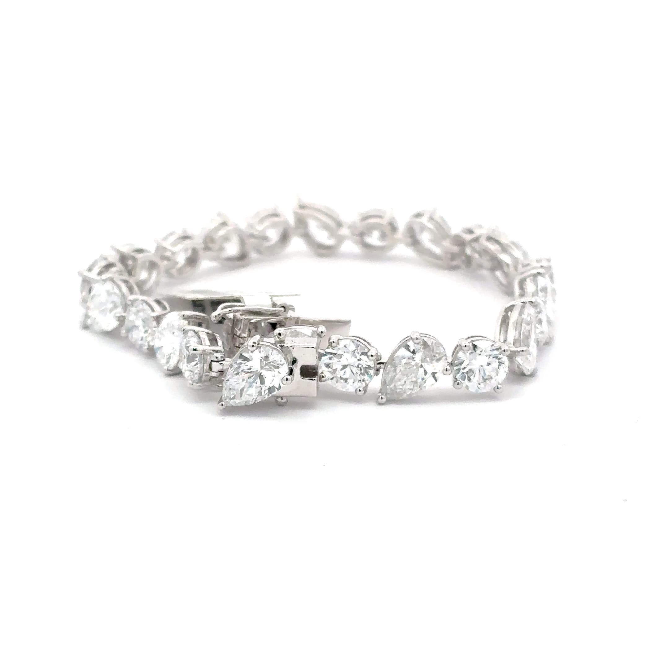 Mixed Cut Diamond Tennis Bracelet in White Gold 4